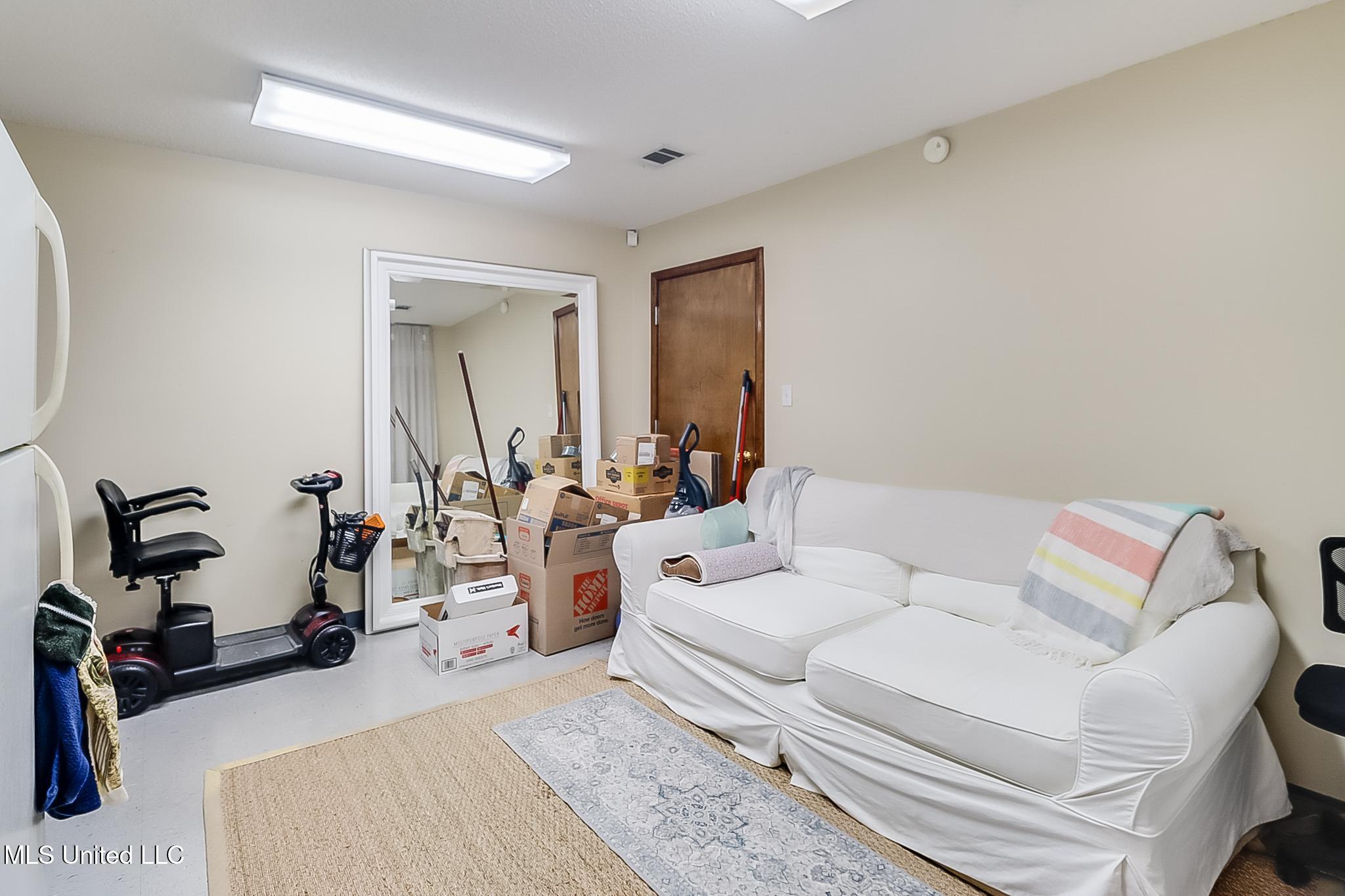 12450 Shortcut Road Property Photo 35