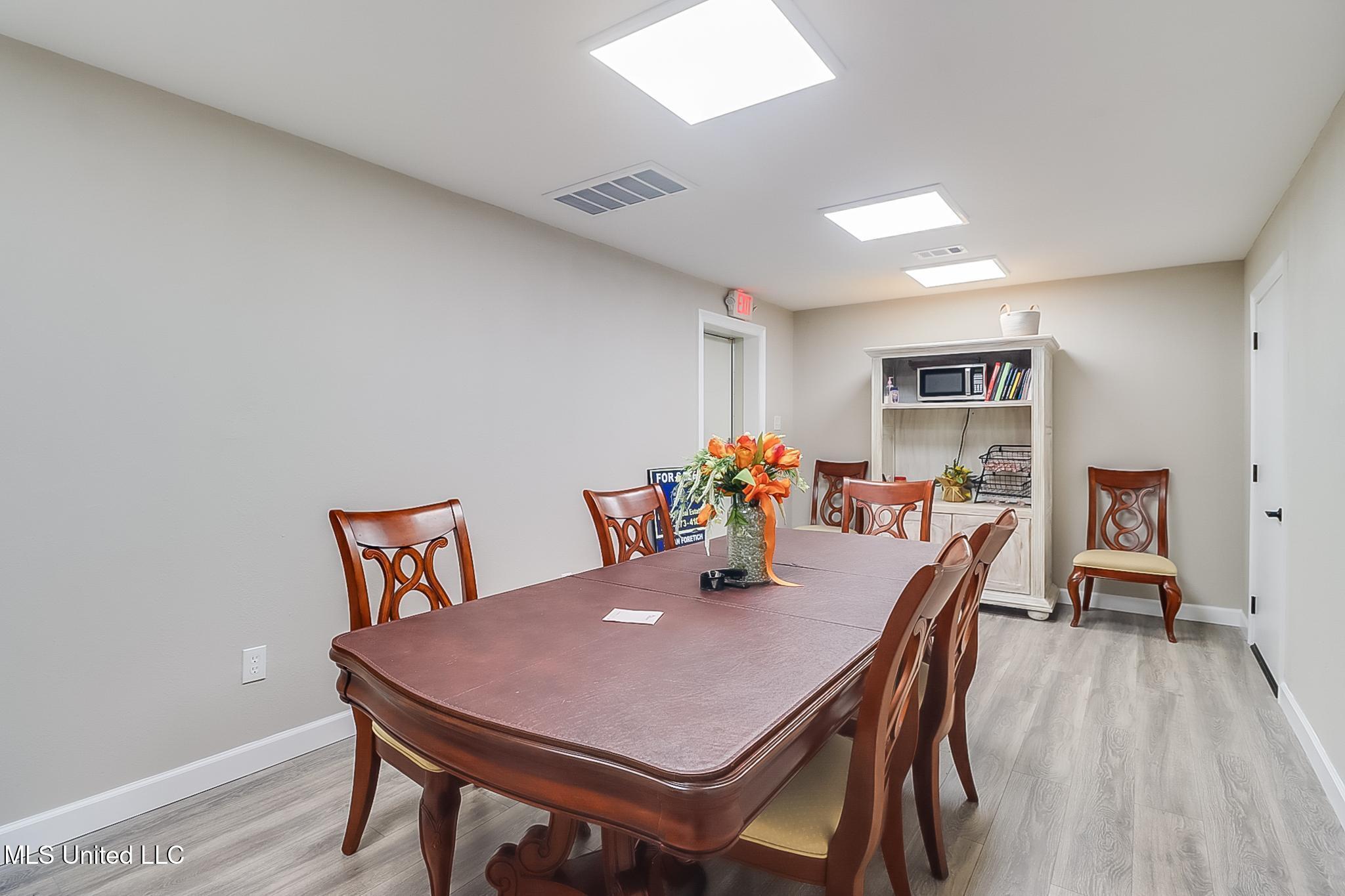 12450 Shortcut Road Property Photo 46