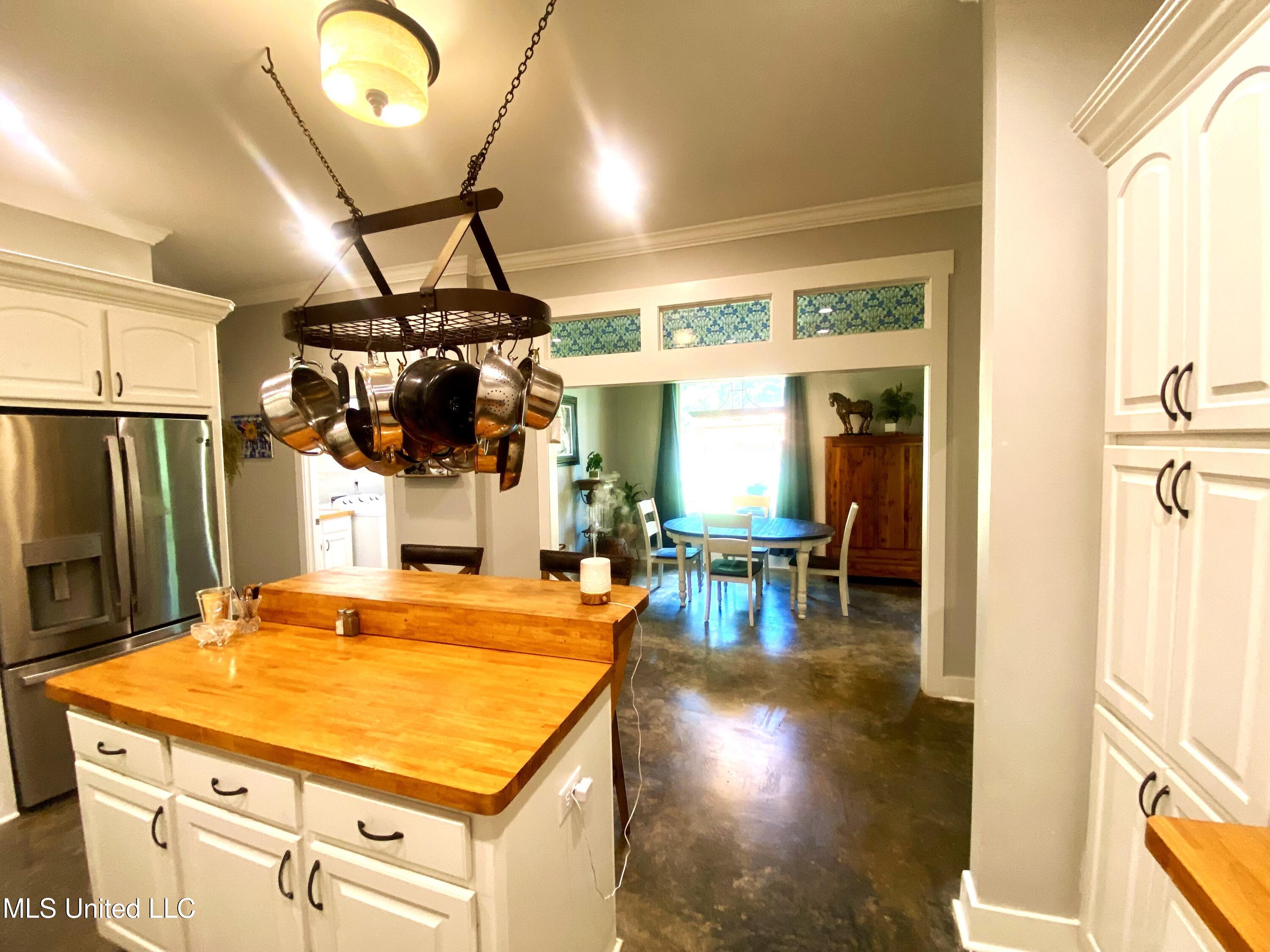 115 Pinedale Road Property Photo 18
