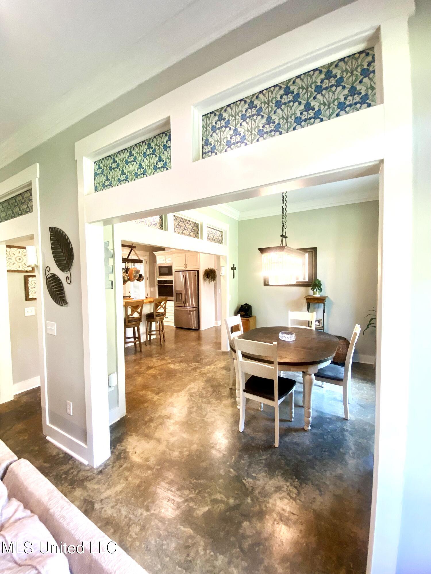 115 Pinedale Road Property Photo 24