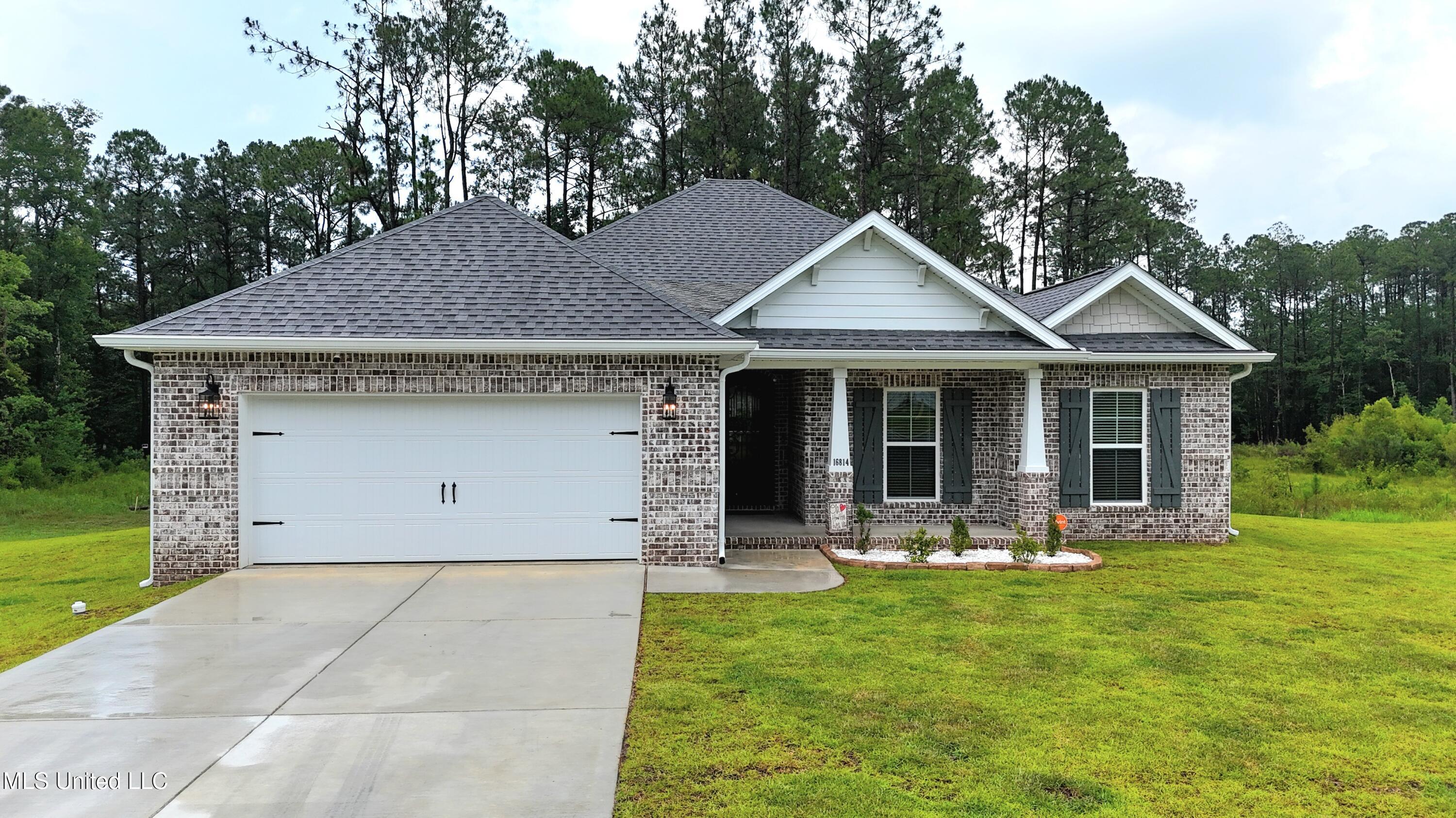 16814 W Landon Green Drive Property Photo 1