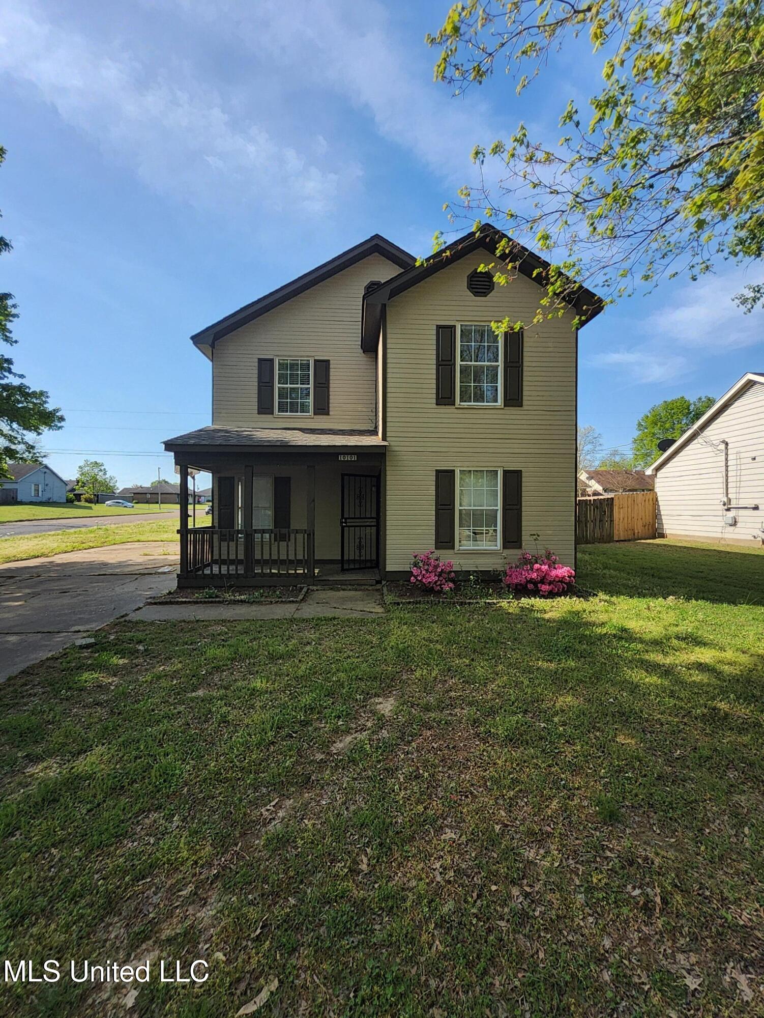 10101 Stephenson Lane Property Photo 1