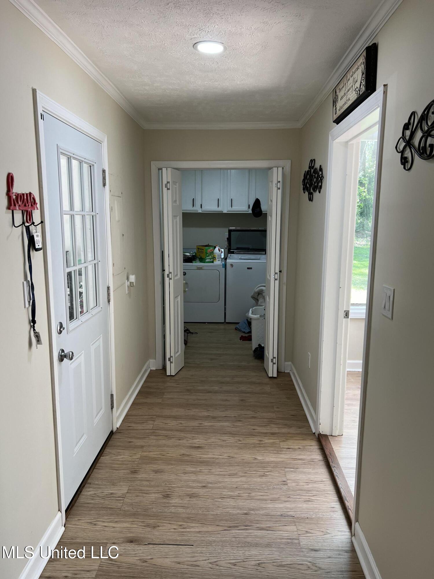 110 Hawks Nest Cove Property Photo 14