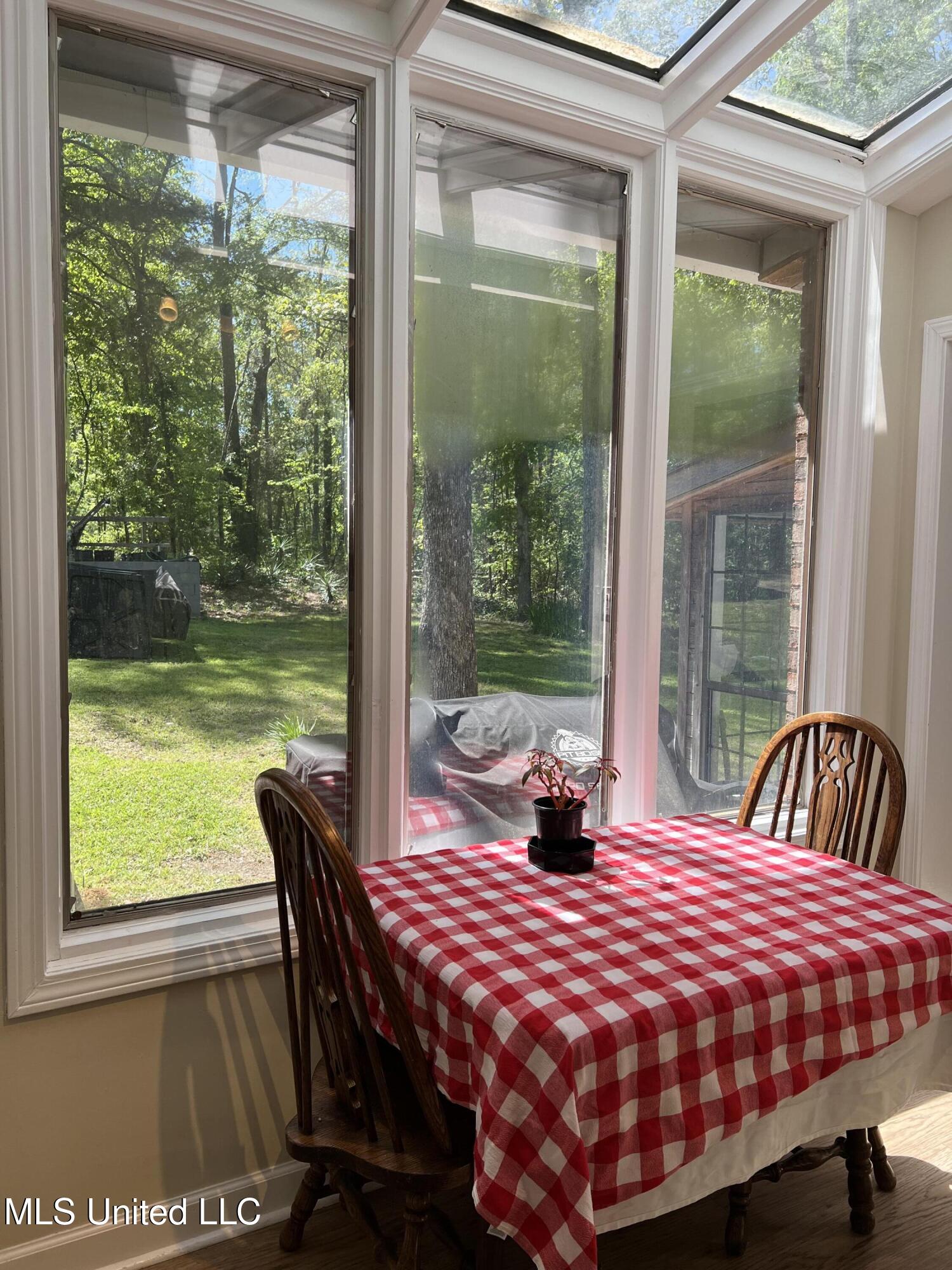 110 Hawks Nest Cove Property Photo 15