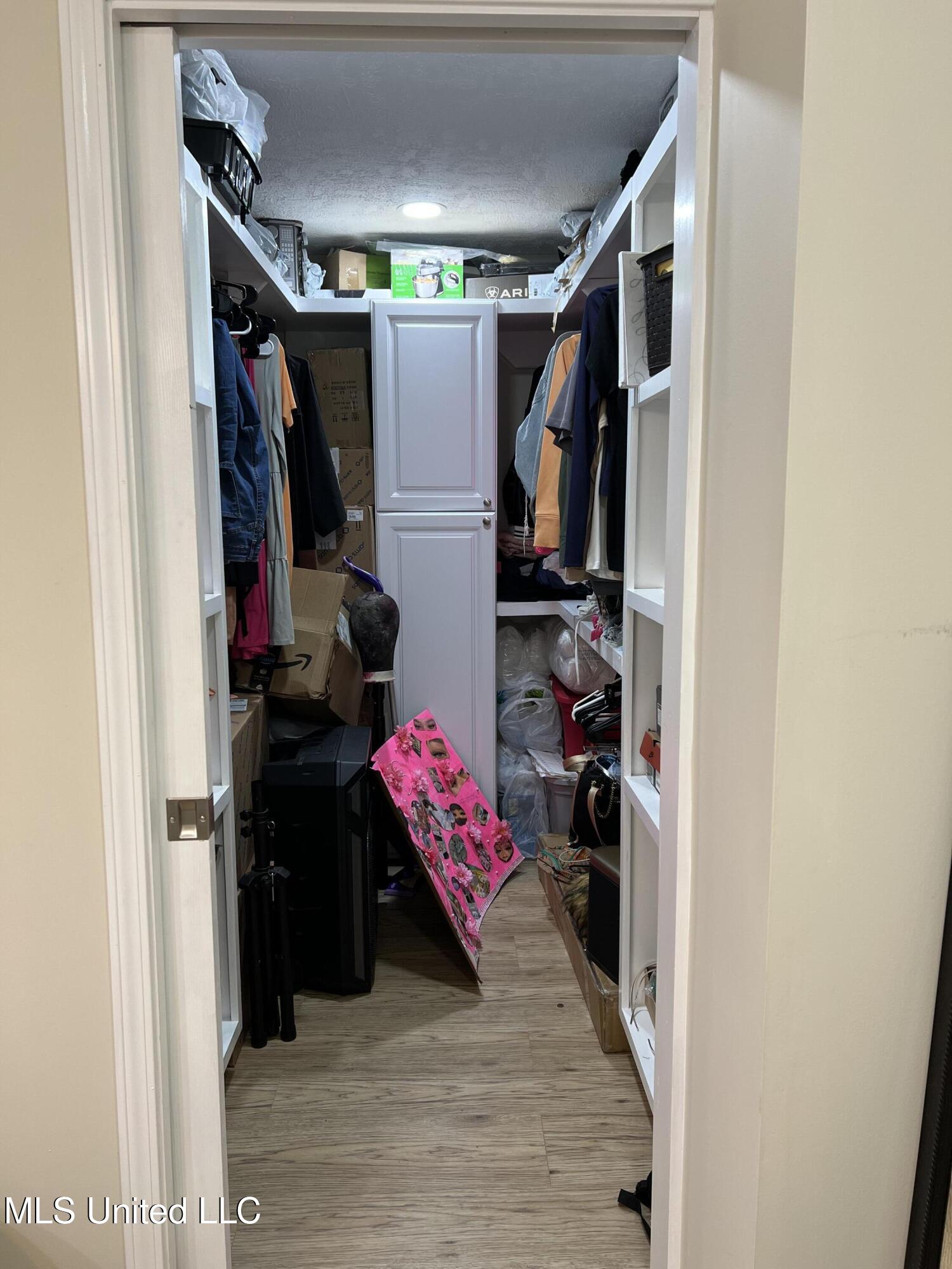 110 Hawks Nest Cove Property Photo 25