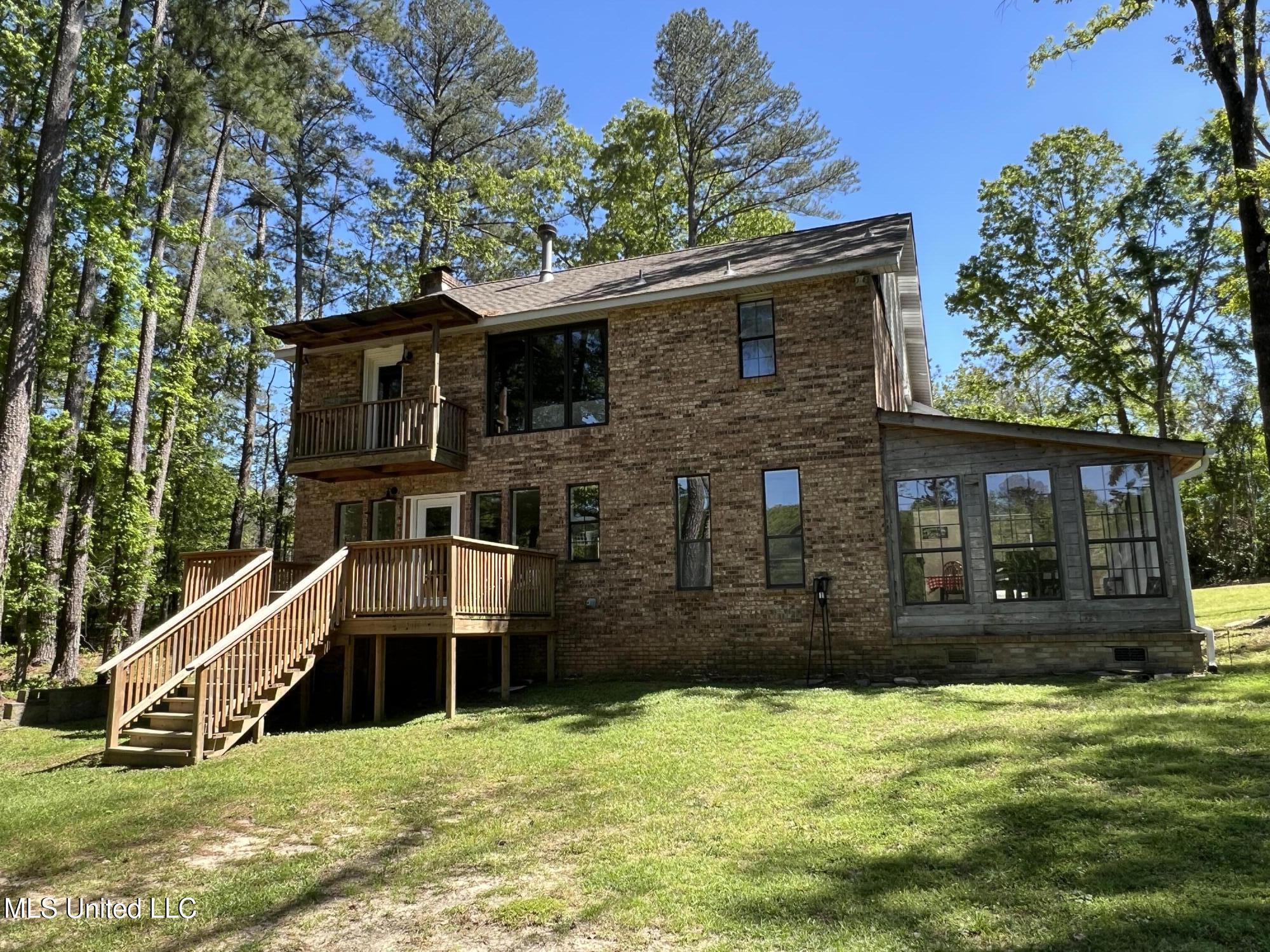 110 Hawks Nest Cove Property Photo 47