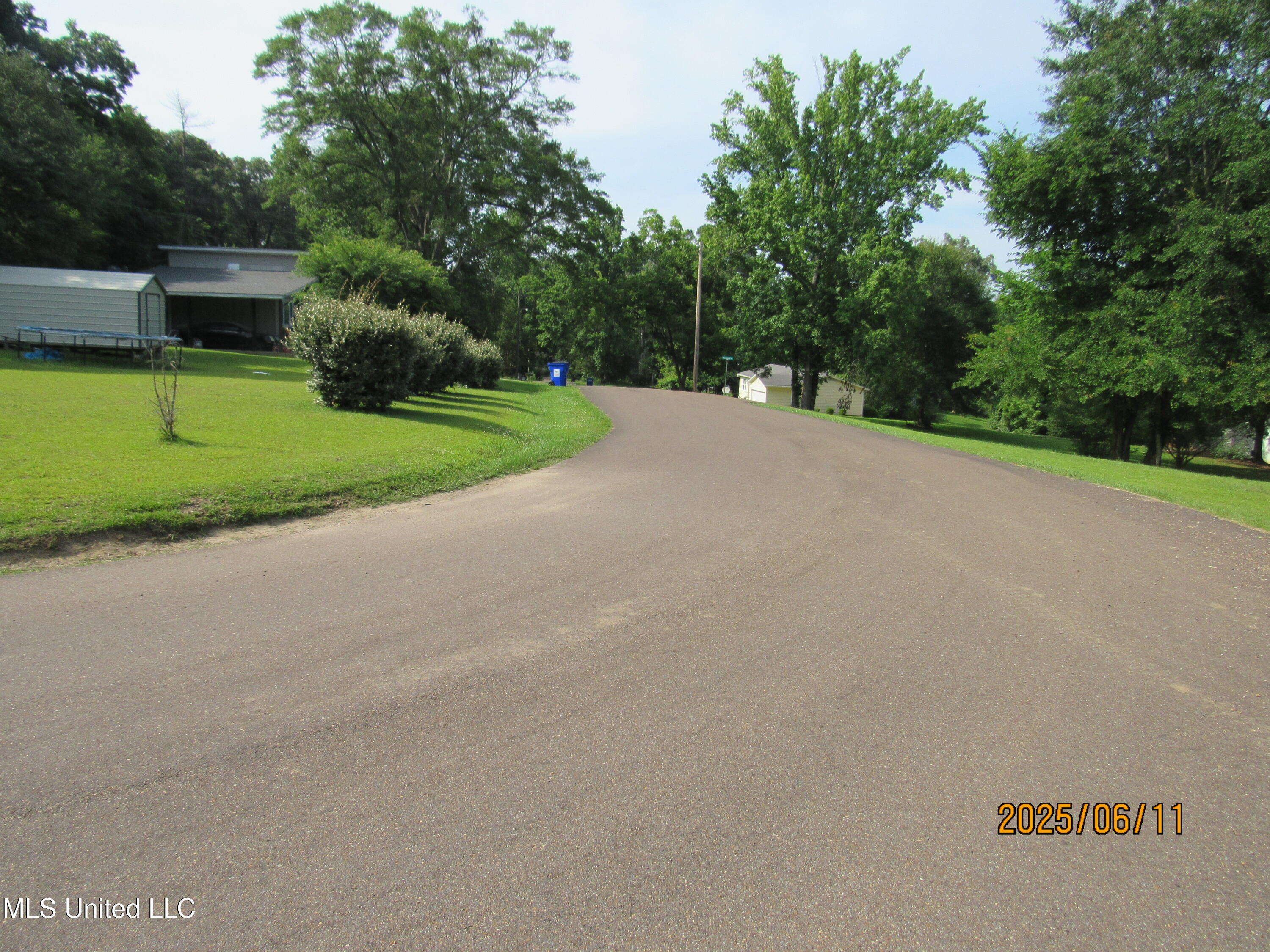 Enchanted Drive Property Photo 5