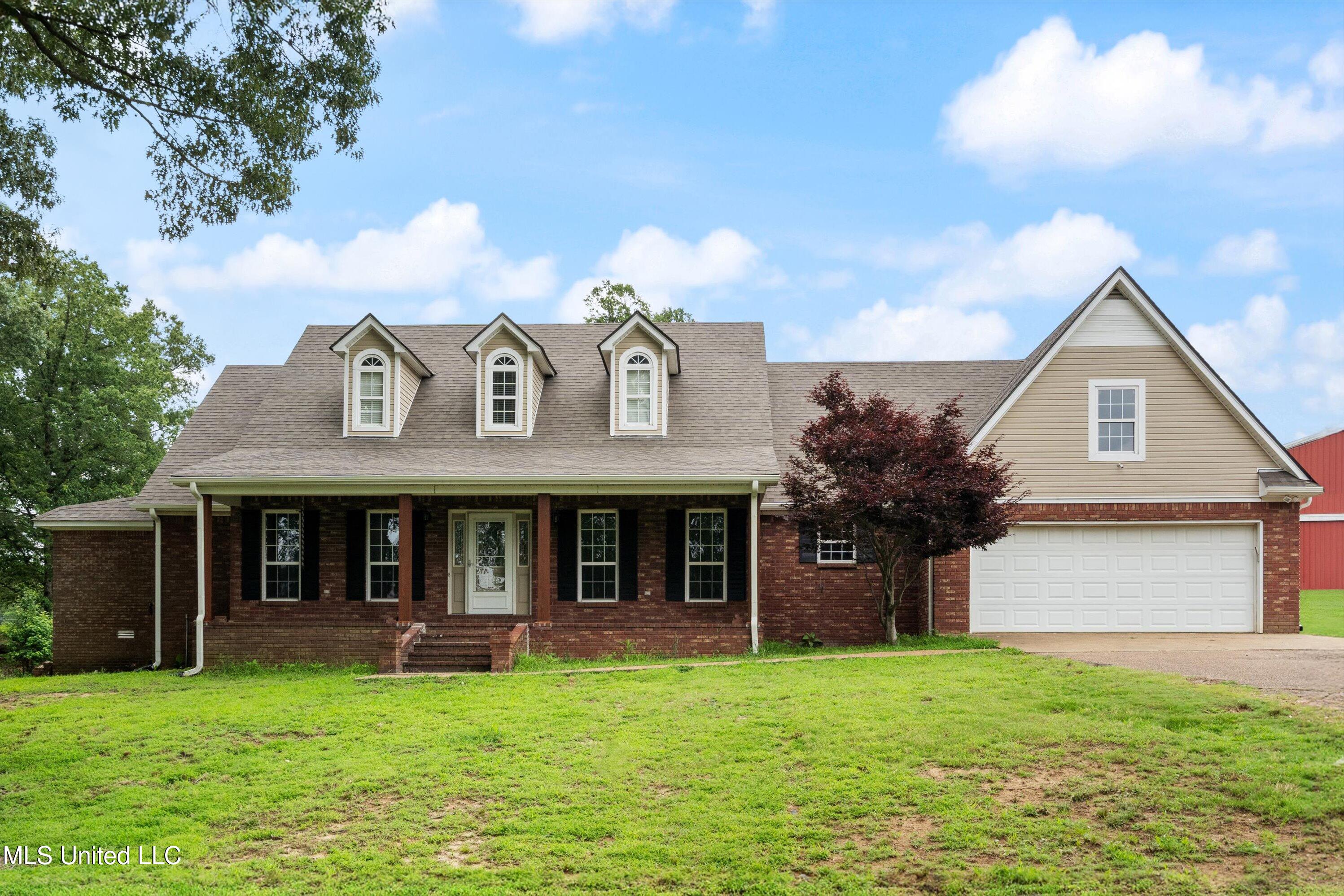 241 Cowtown Road Property Photo 1