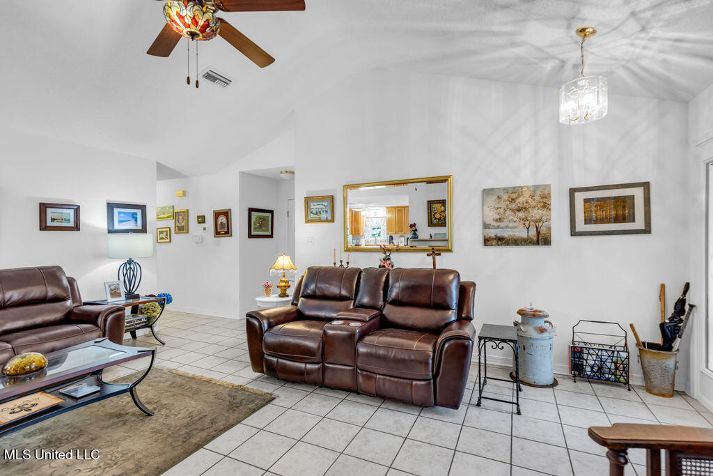 99102 Koloa Street Property Photo 14