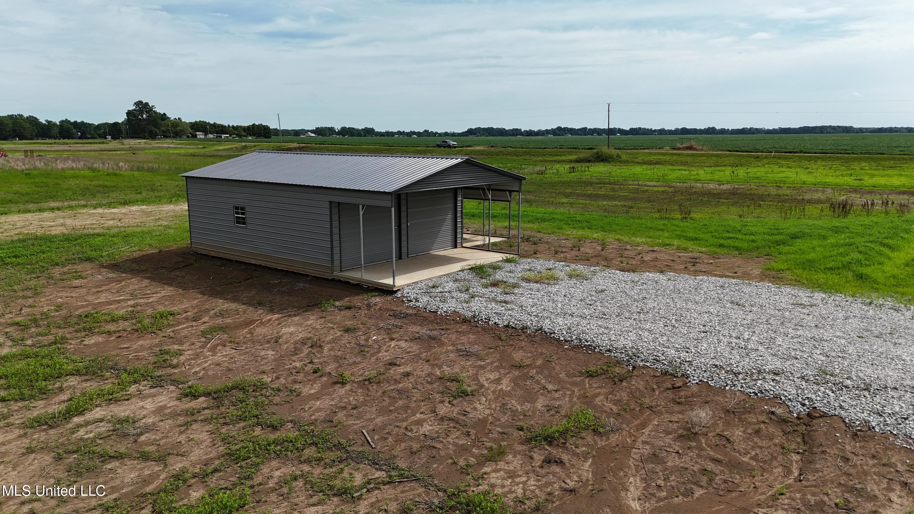 001 Deerfield Road Property Photo 1