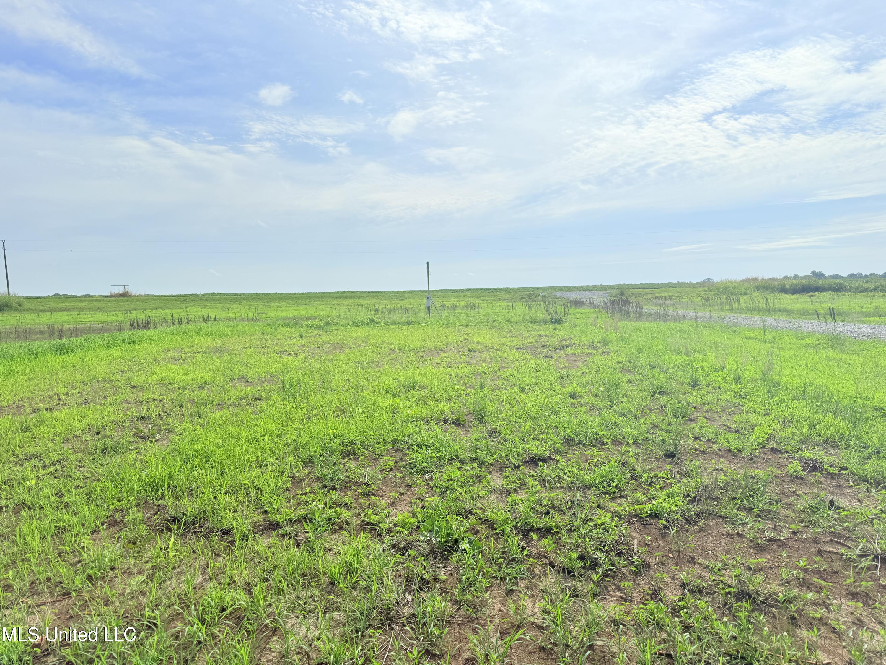 001 Deerfield Road Property Photo 22