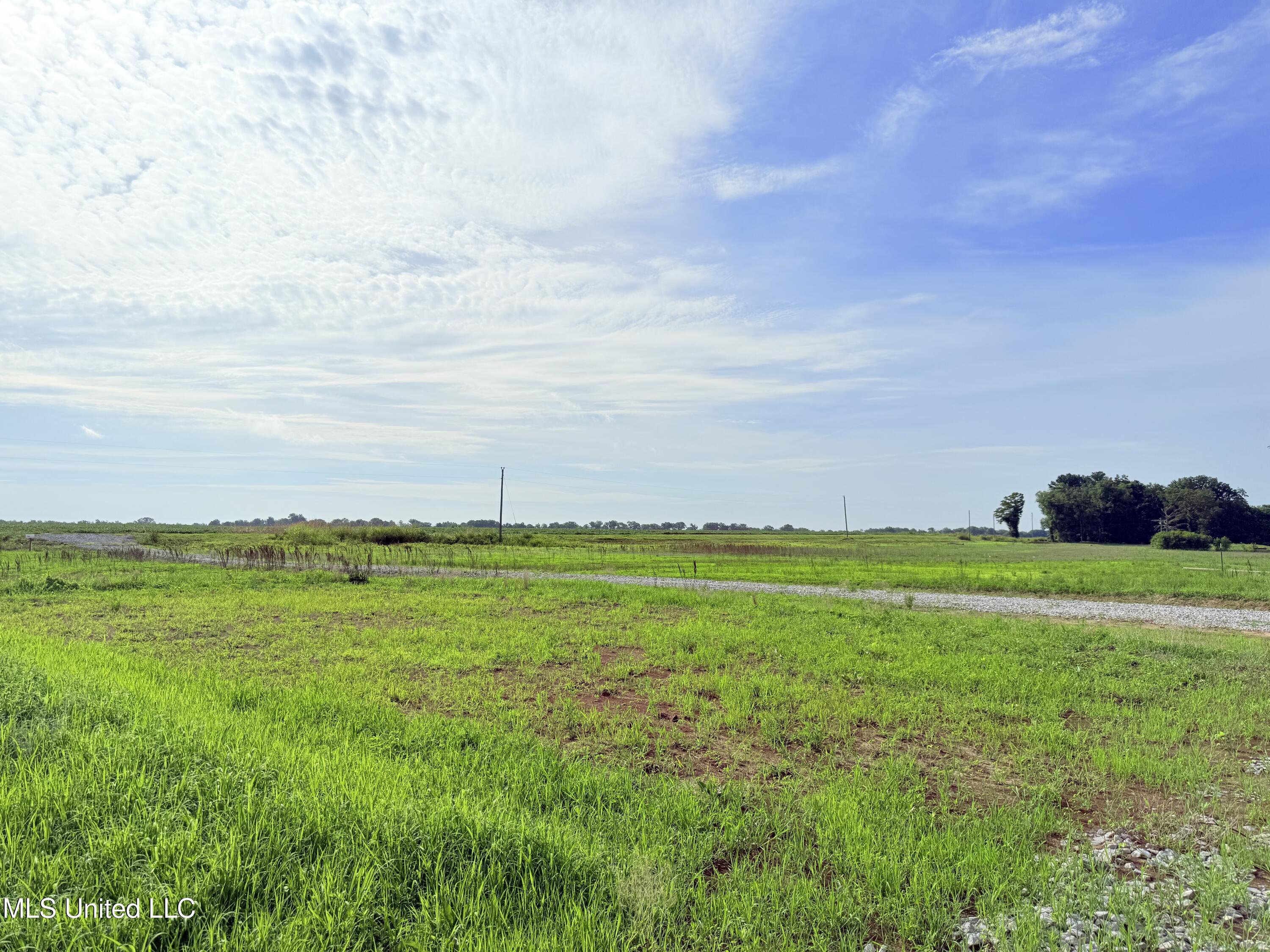 001 Deerfield Road Property Photo 31