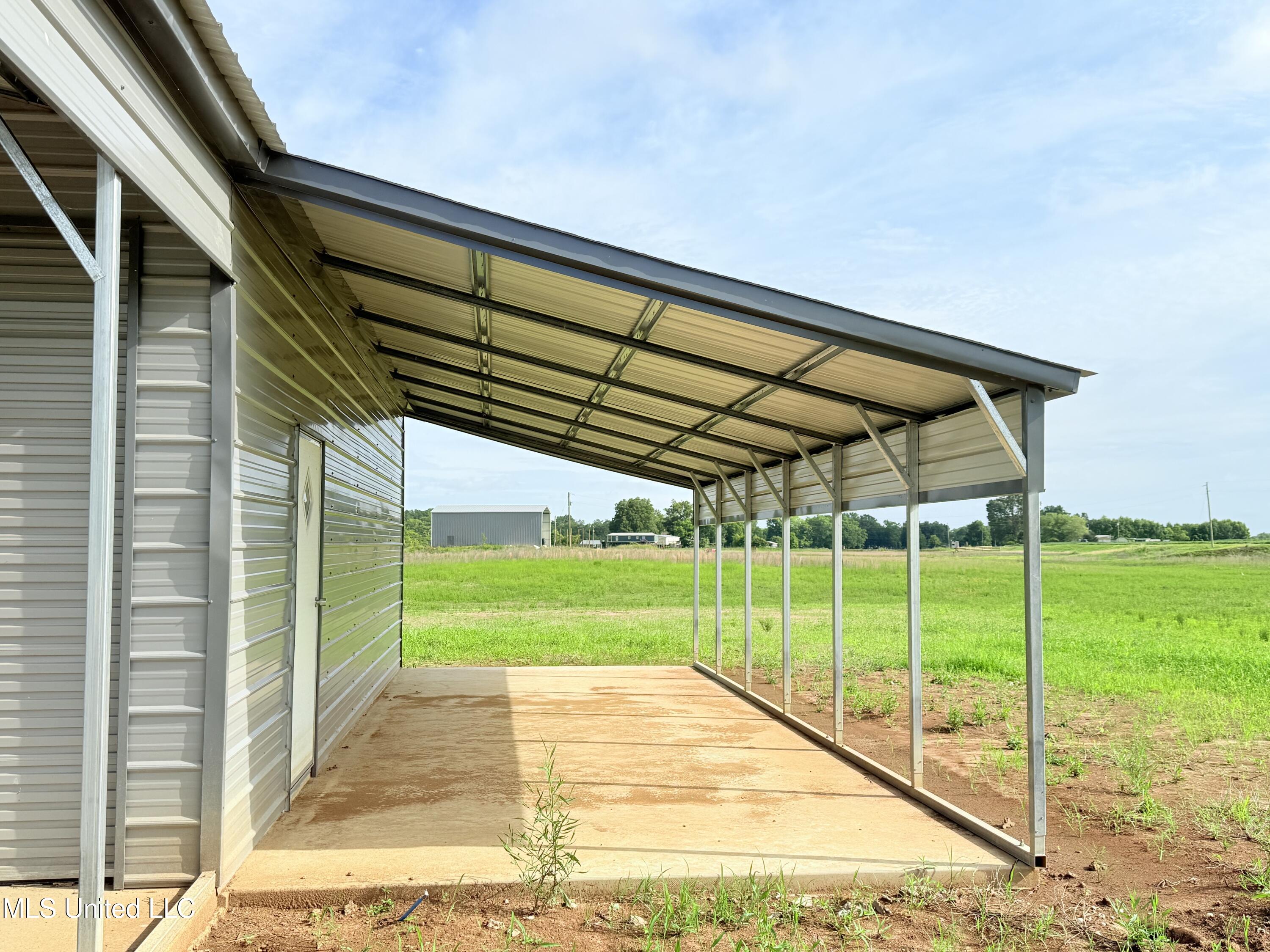 001 Deerfield Road Property Photo 34