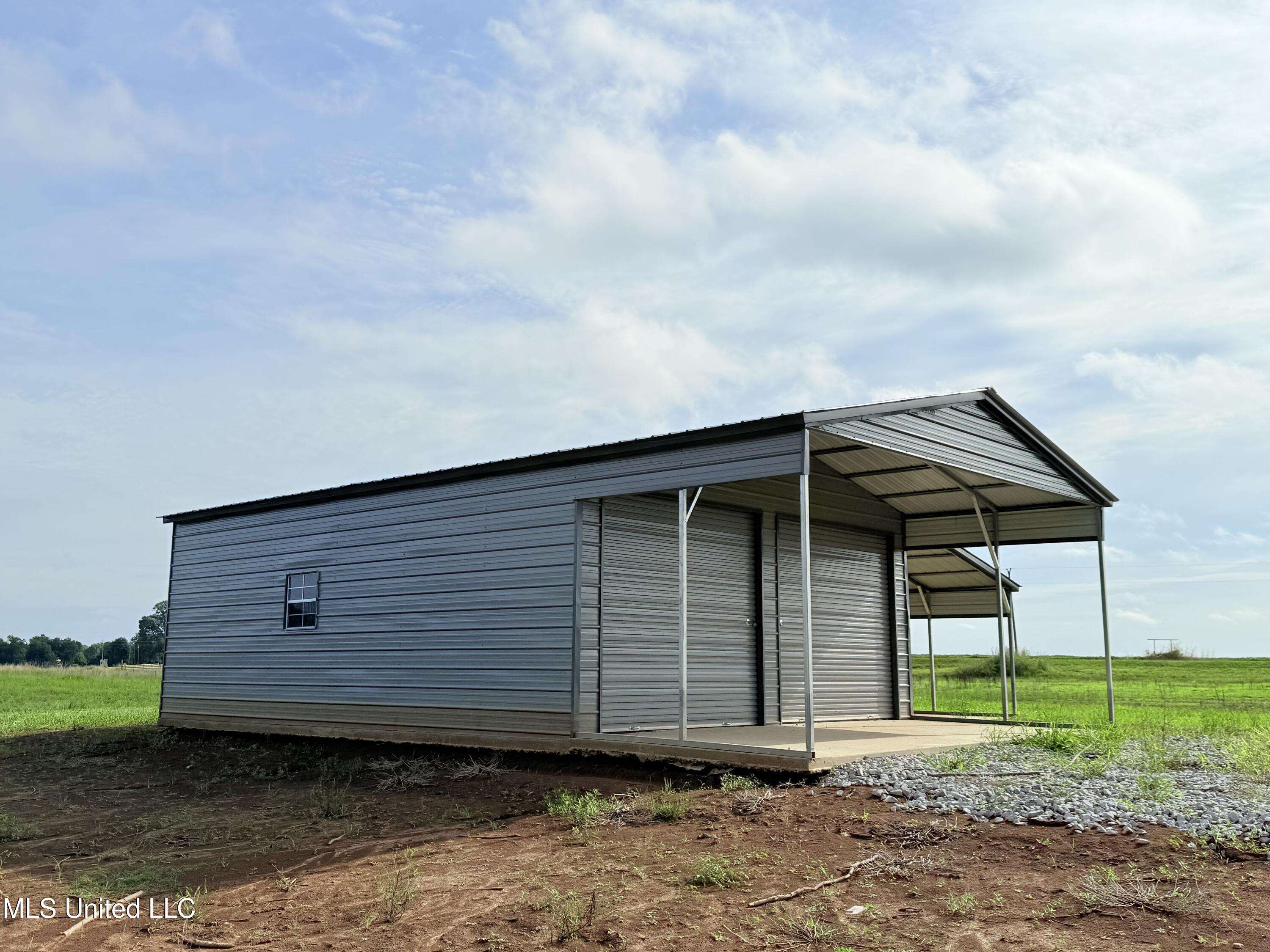 001 Deerfield Road Property Photo 35