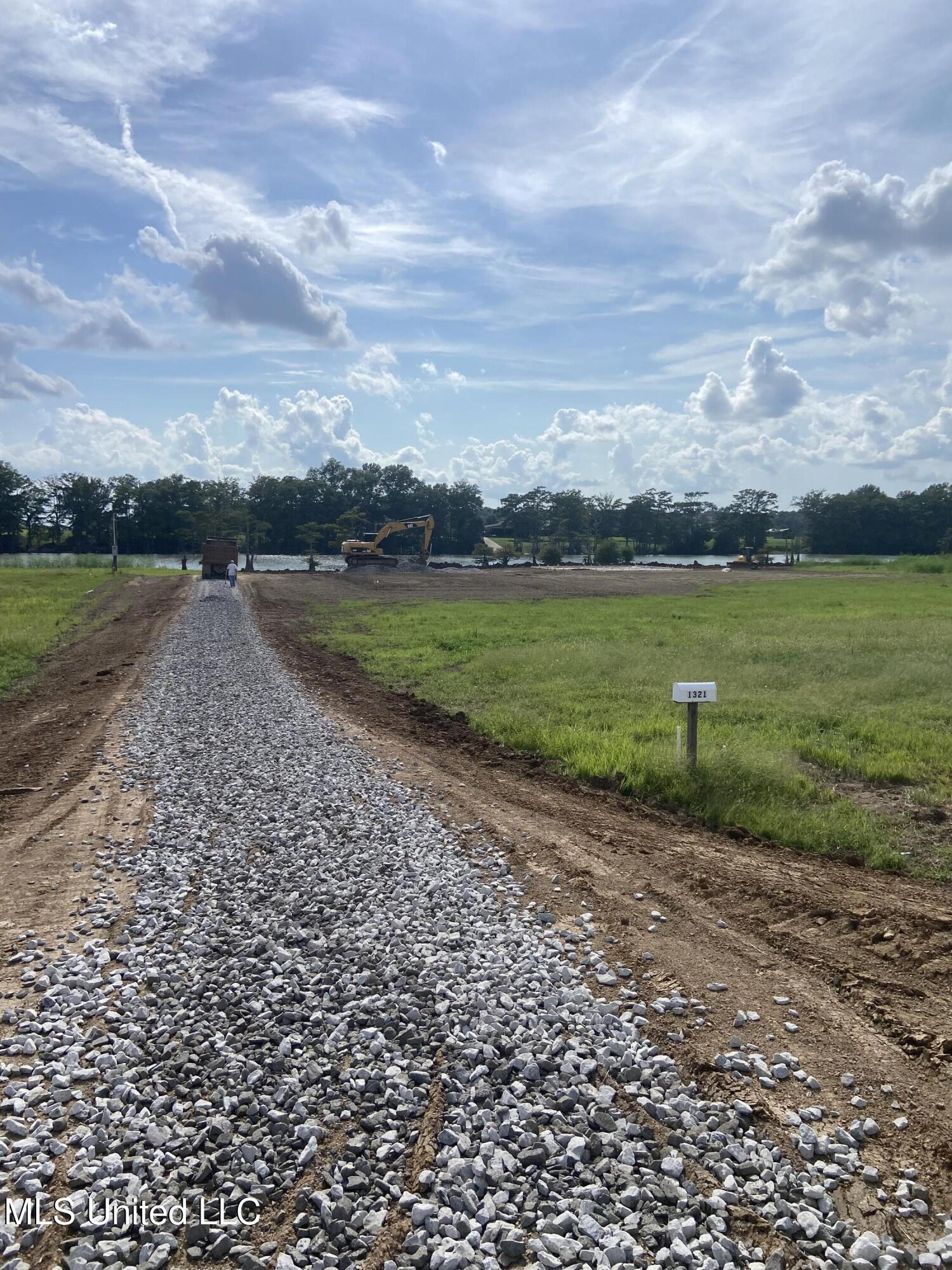 001 Deerfield Road Property Photo 41