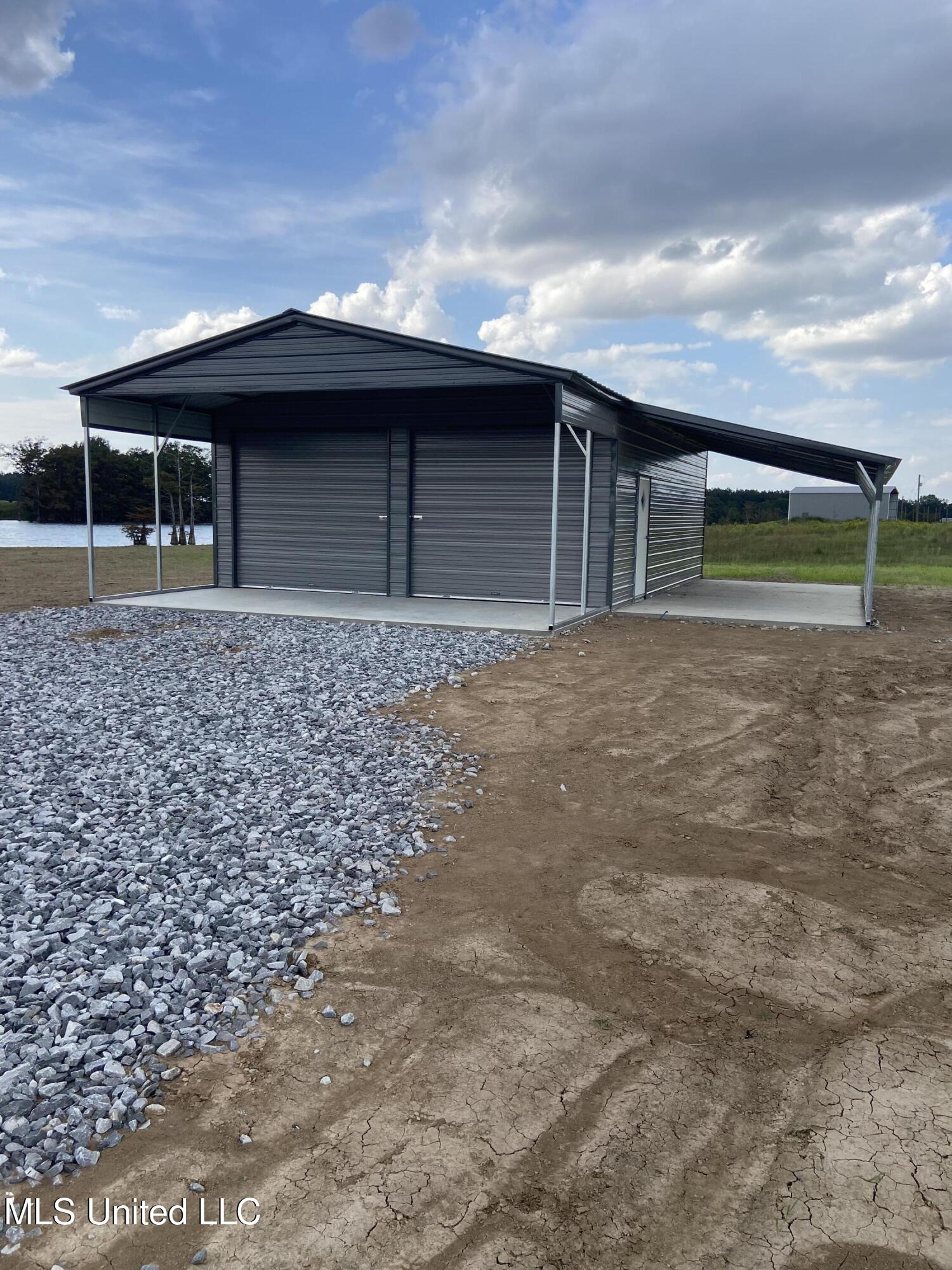 001 Deerfield Road Property Photo 45