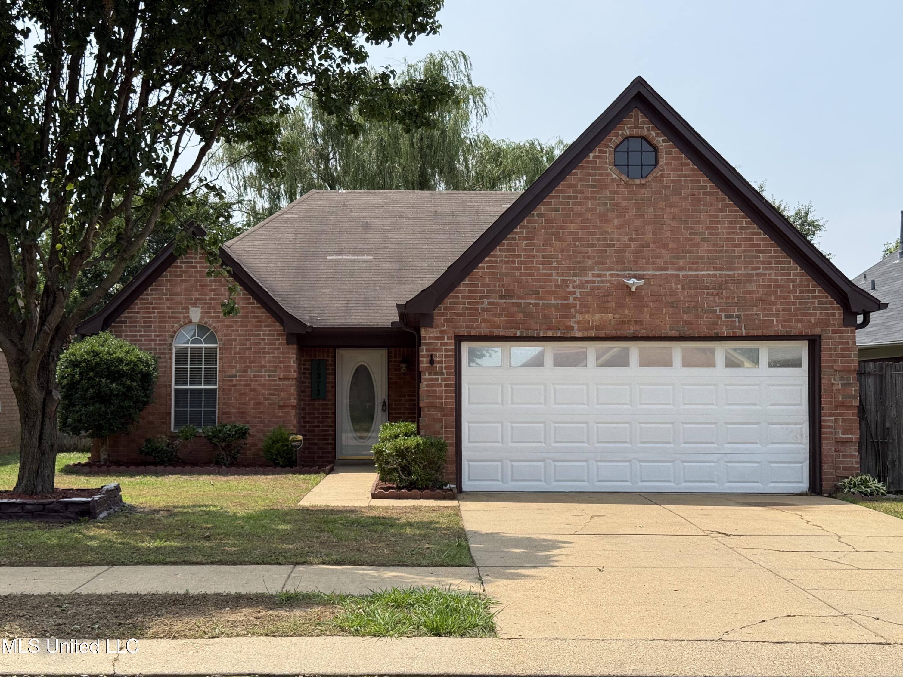 8373 Clubview Drive Drive Property Photo 1