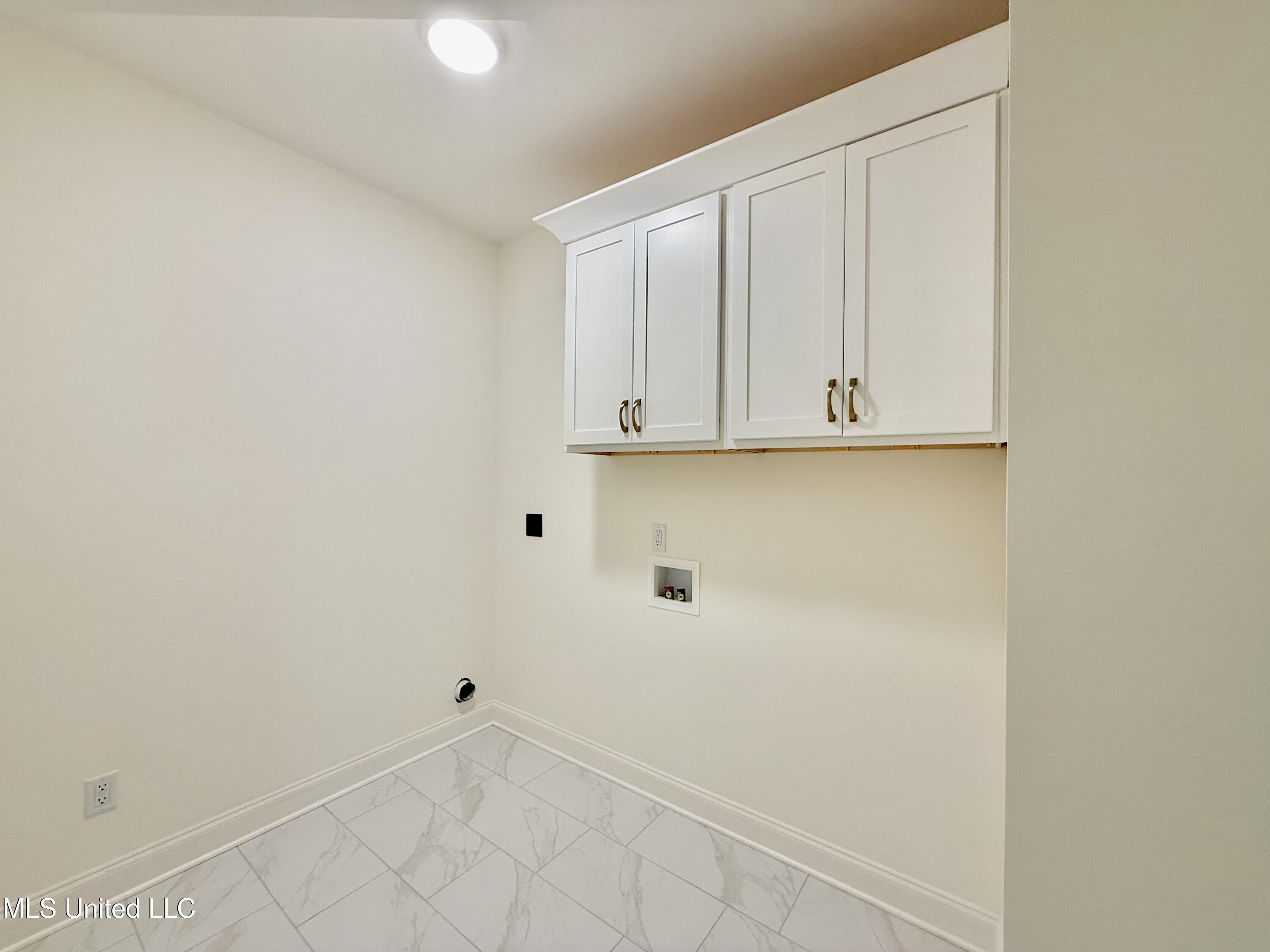 6579 Grand Oak Lane Property Photo 15