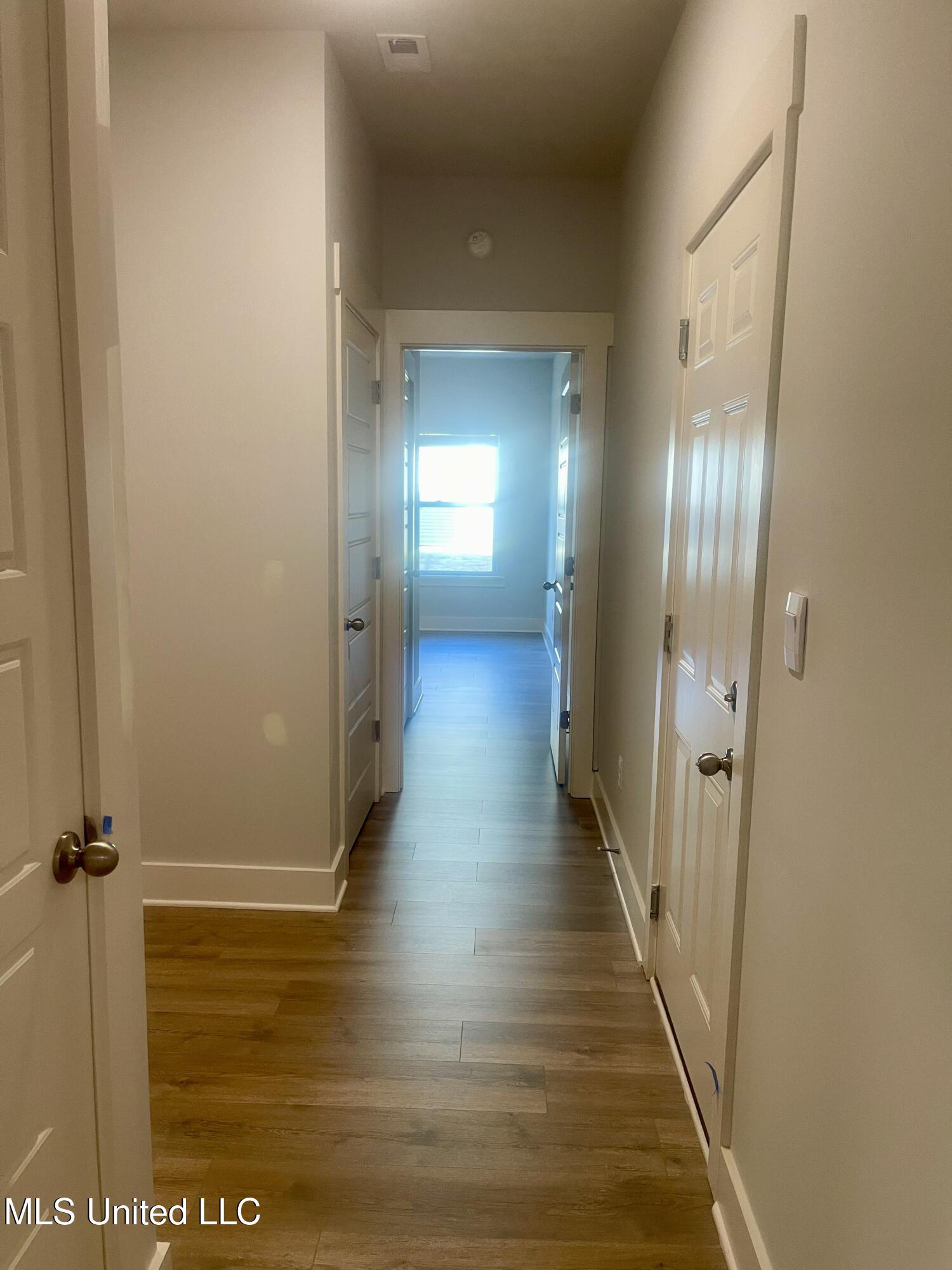 5350 Bunyan Hill Drive Drive Property Photo 5