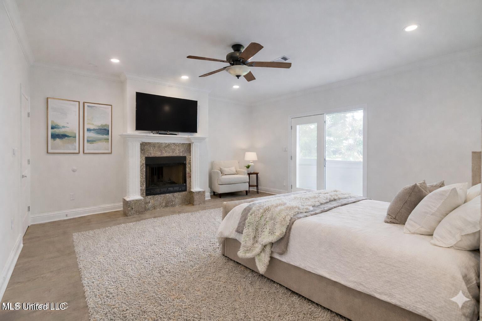 5029 Crescent Ridge Drive Property Photo 18