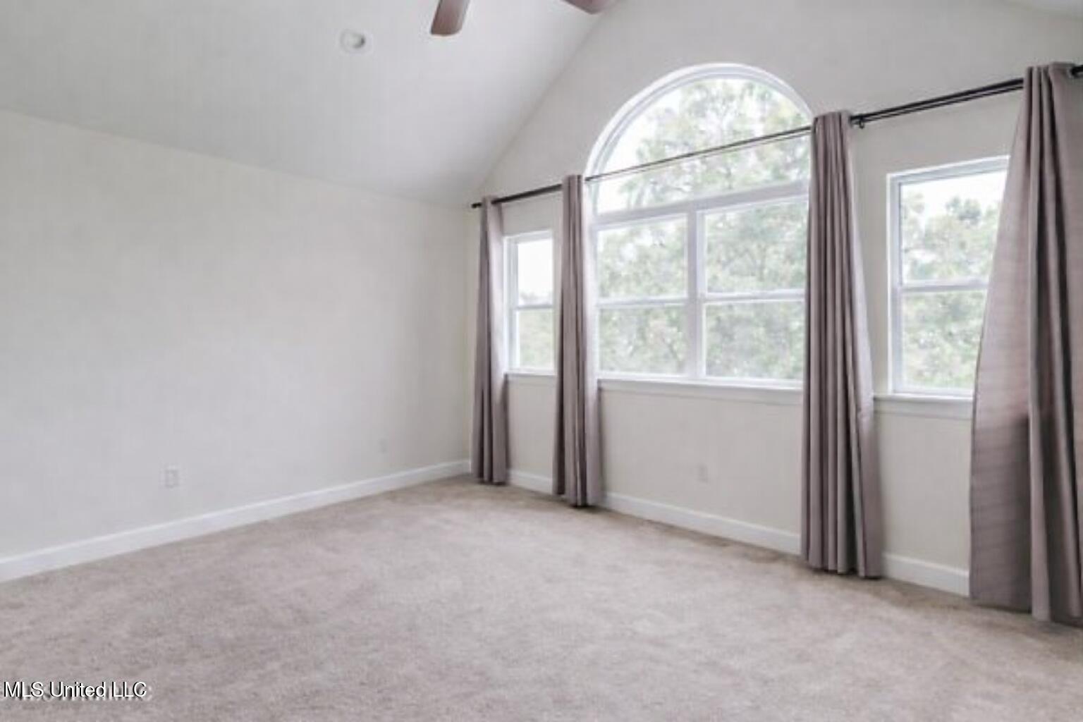 5029 Crescent Ridge Drive Property Photo 32