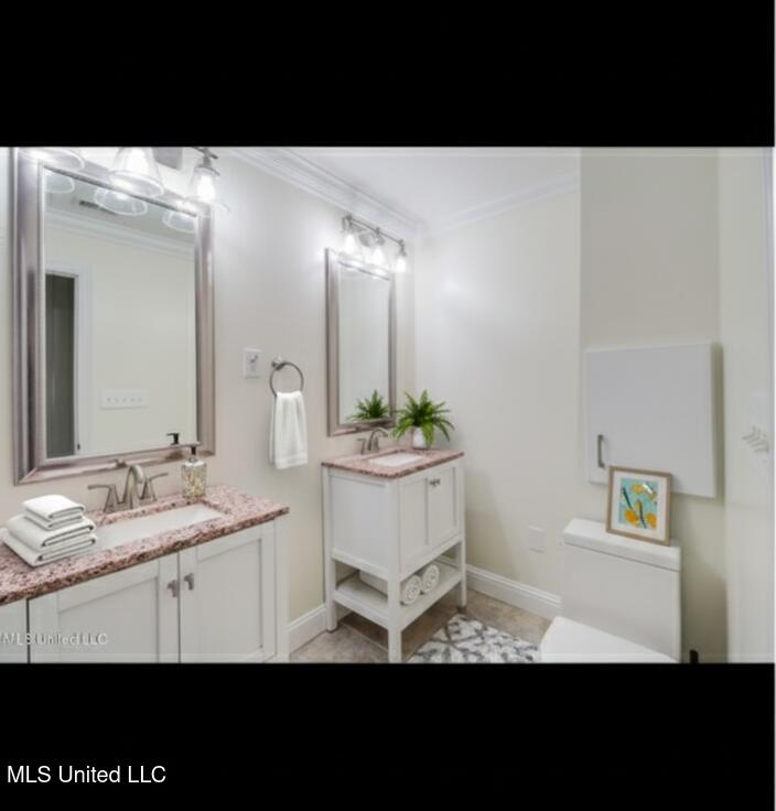 5029 Crescent Ridge Drive Property Photo 41