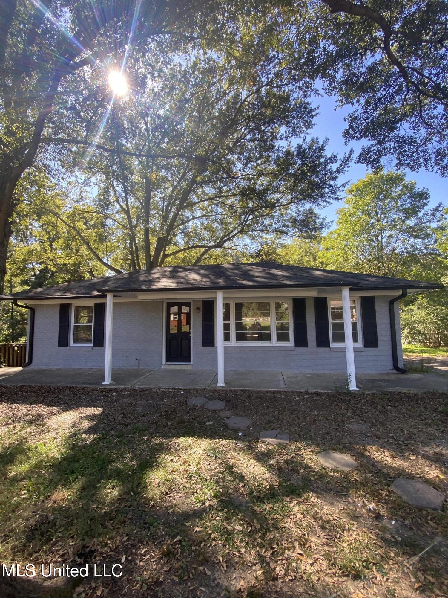 9237 Mason Street Property Photo 1