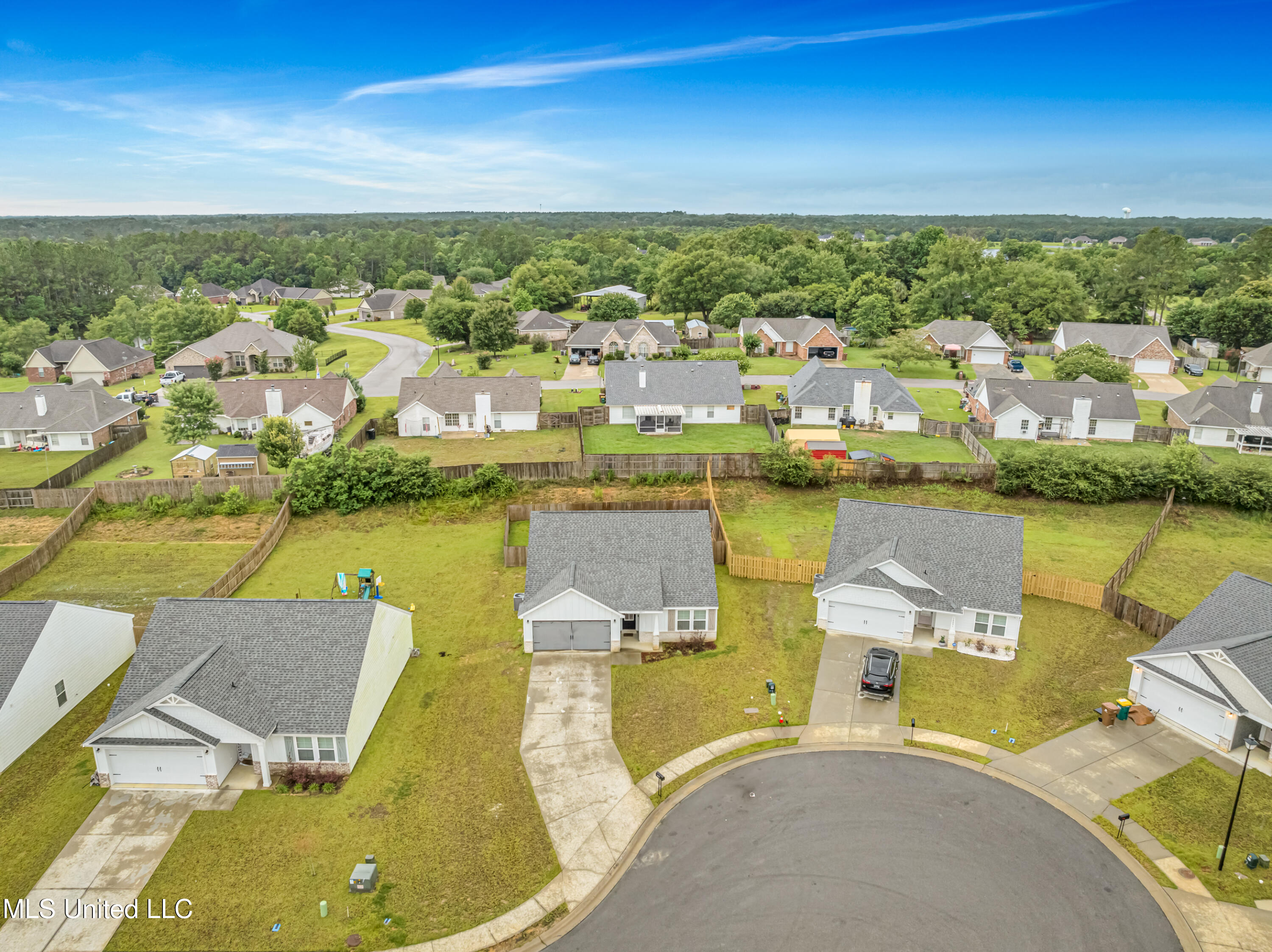 18097 Craine Ridge Cove Property Photo 25