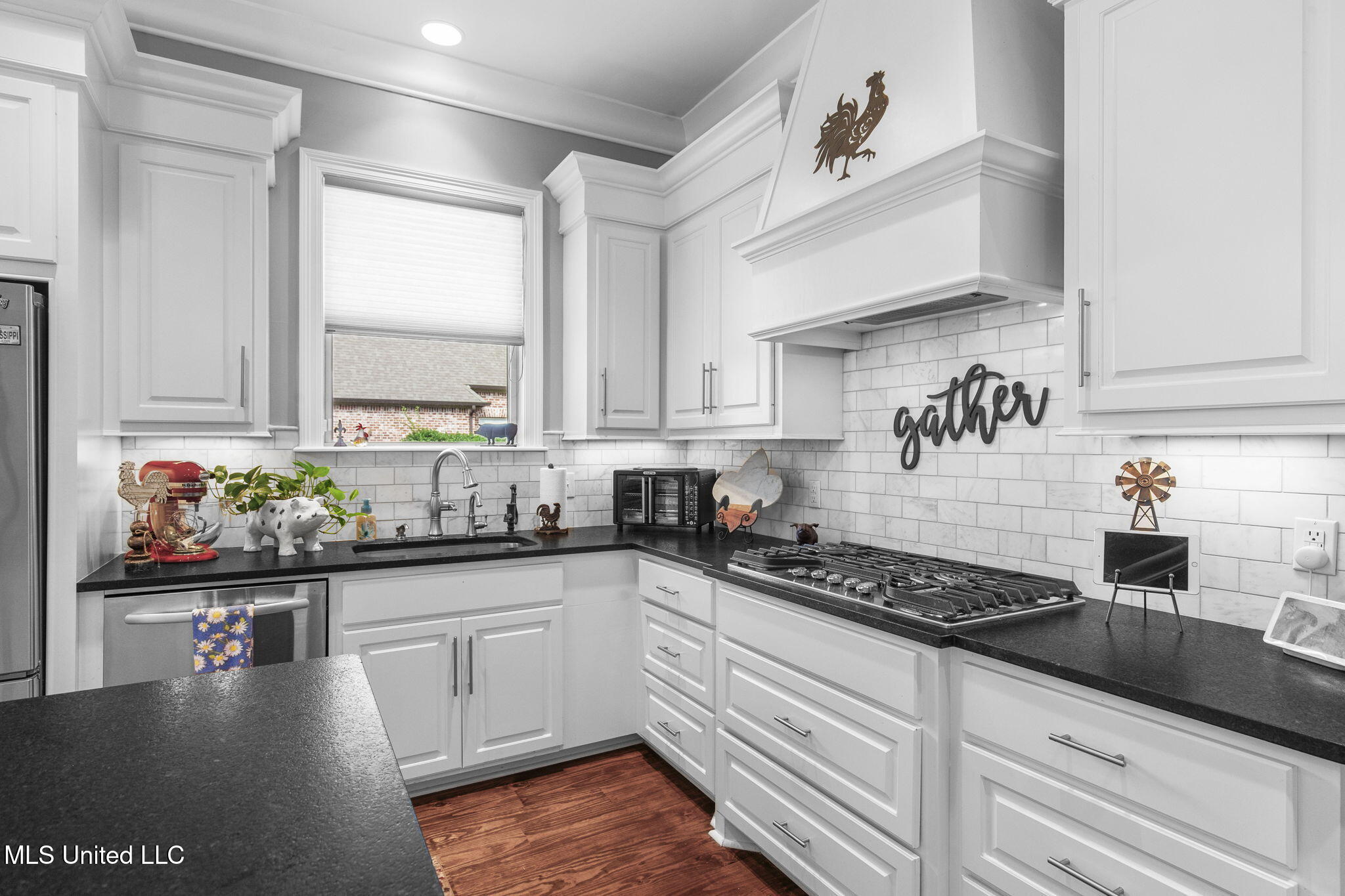 120 Saddlebrook Cove Property Photo 25