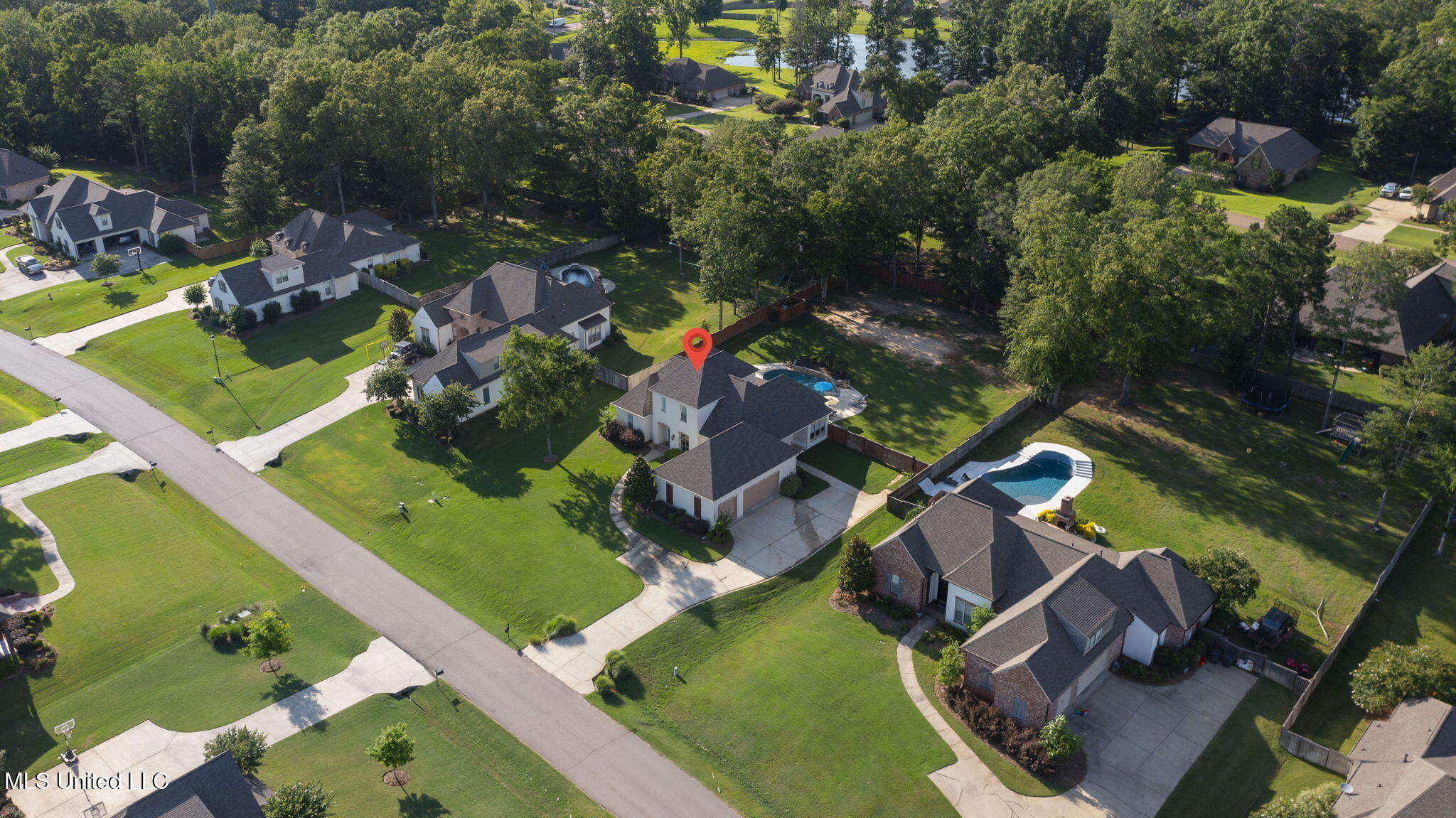 120 Saddlebrook Cove Property Photo 95