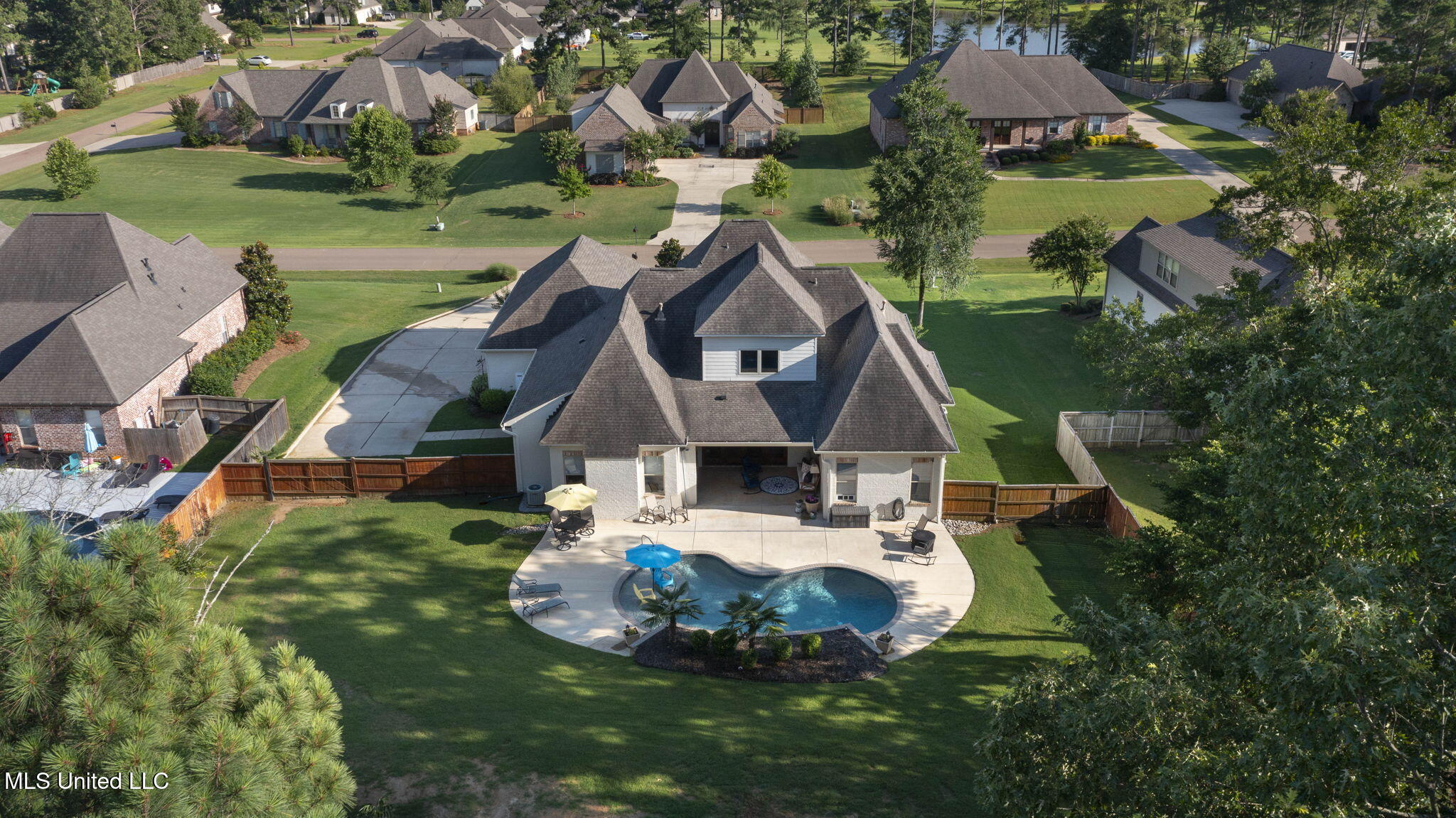 120 Saddlebrook Cove Property Photo 102