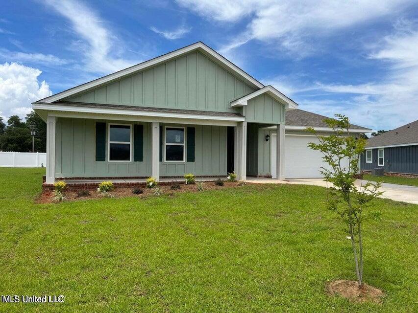 142 Mulberry Drive Property Photo 1