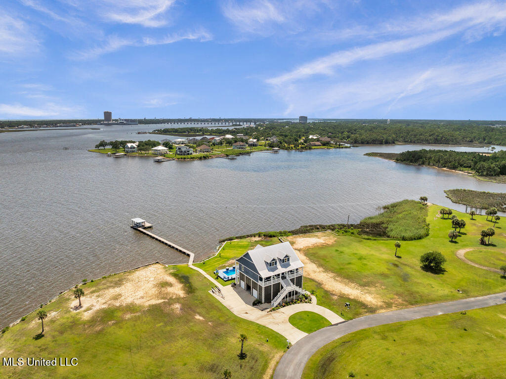 15225 Branigar Property Photo 11