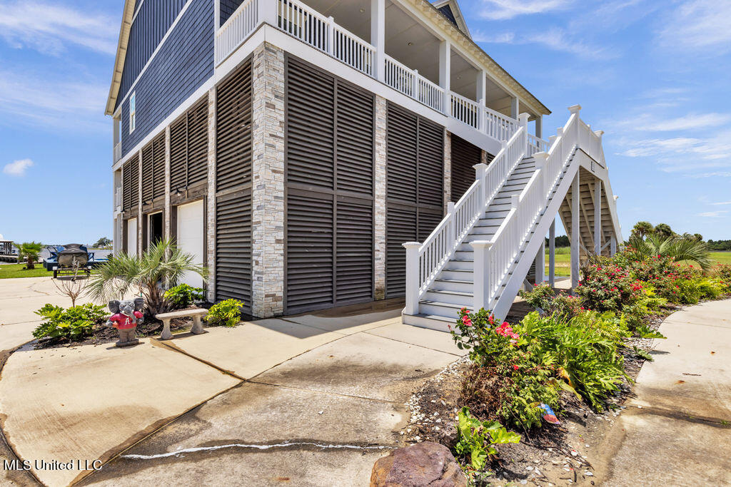 15225 Branigar Property Photo 14