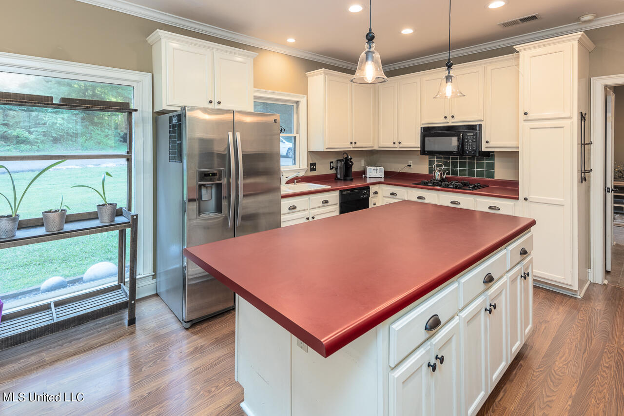 3981 Pleasant Hill Road Property Photo 10