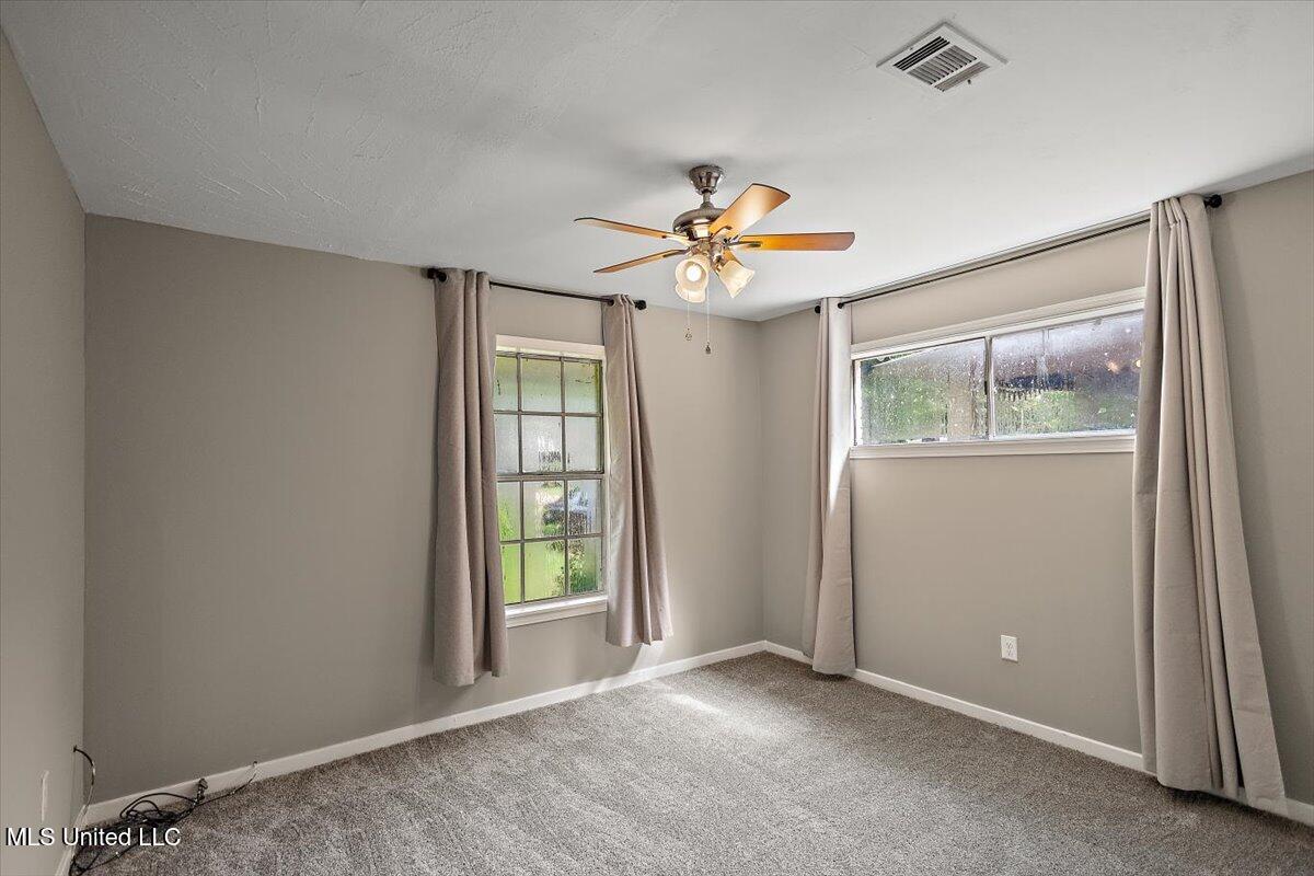 6548 George Washington Drive Property Photo 15