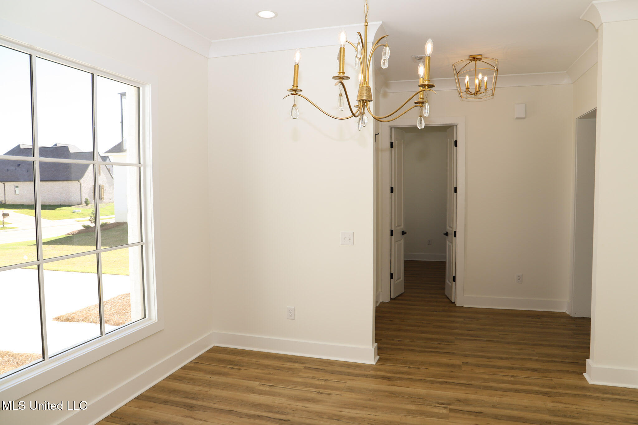 131 Genoa Drive Property Photo 9