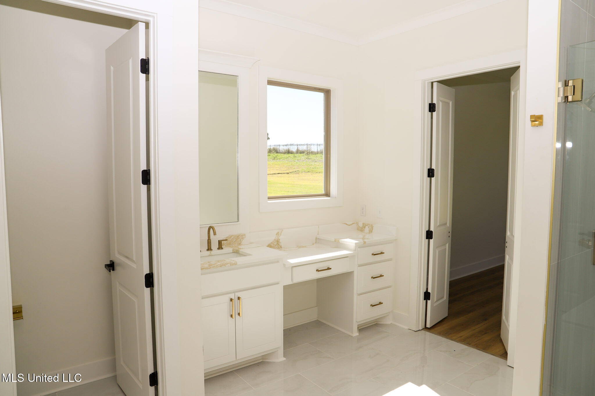 131 Genoa Drive Property Photo 12