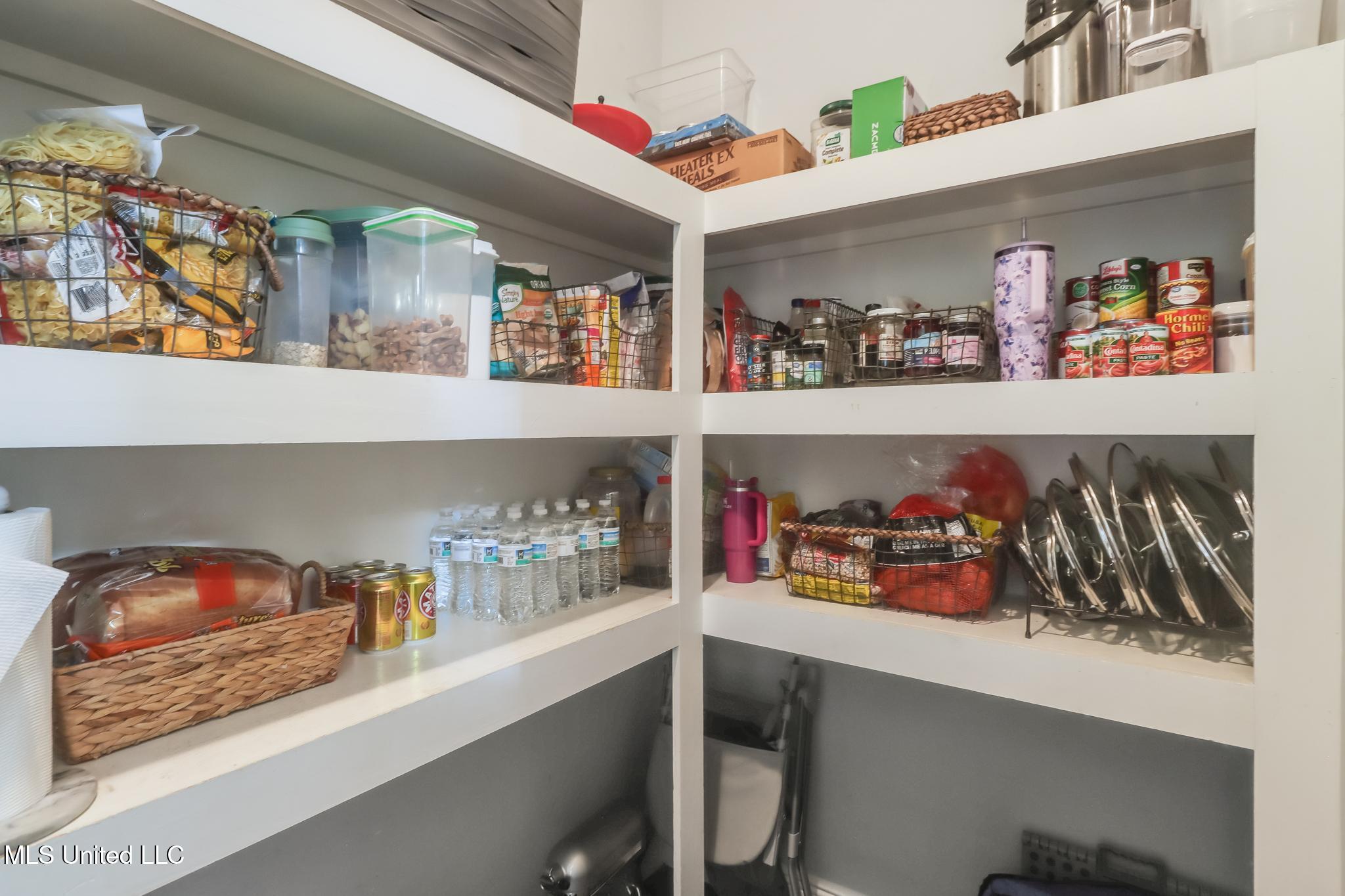 23207 Unicorn Lane Property Photo 16