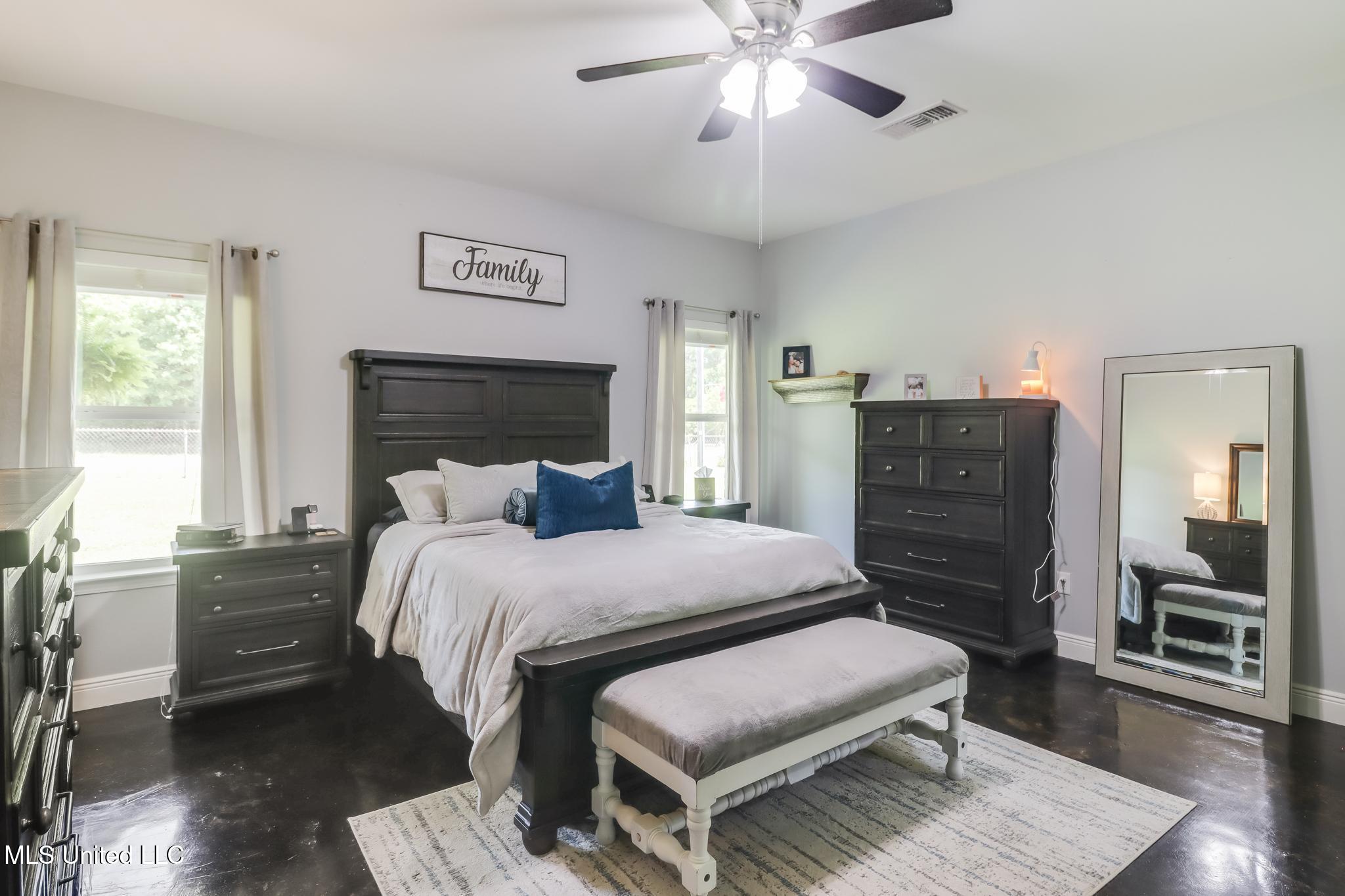 23207 Unicorn Lane Property Photo 19