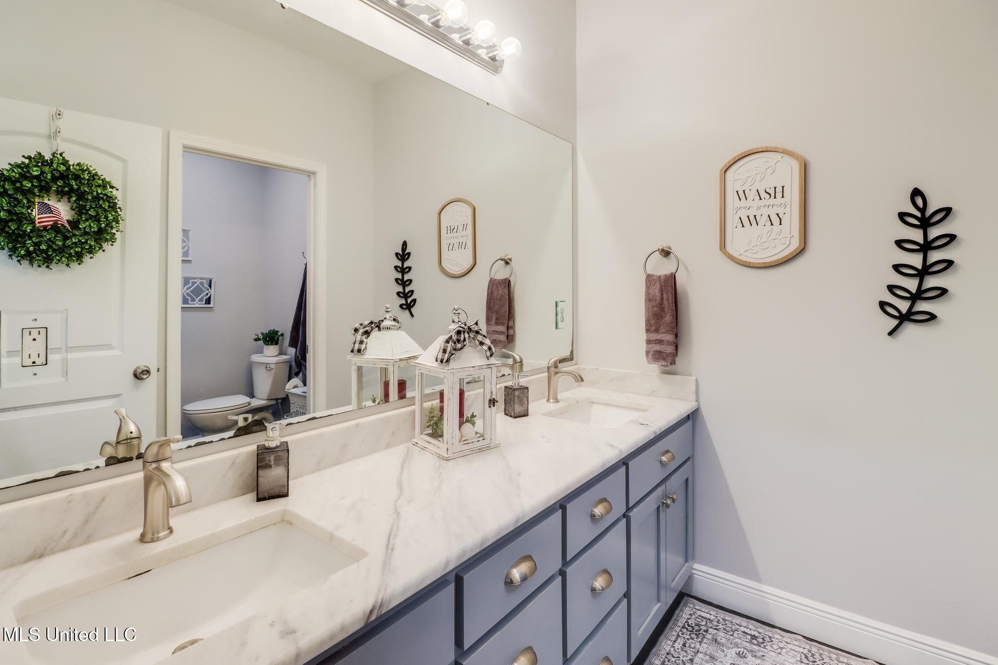 23207 Unicorn Lane Property Photo 31