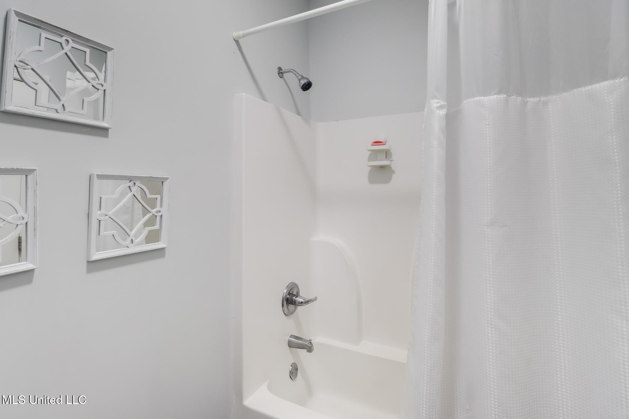 23207 Unicorn Lane Property Photo 32