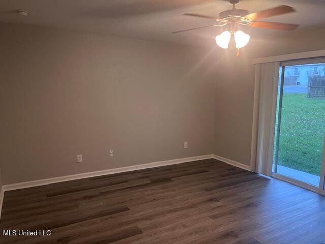 3230 Cumberland Road Property Photo 3