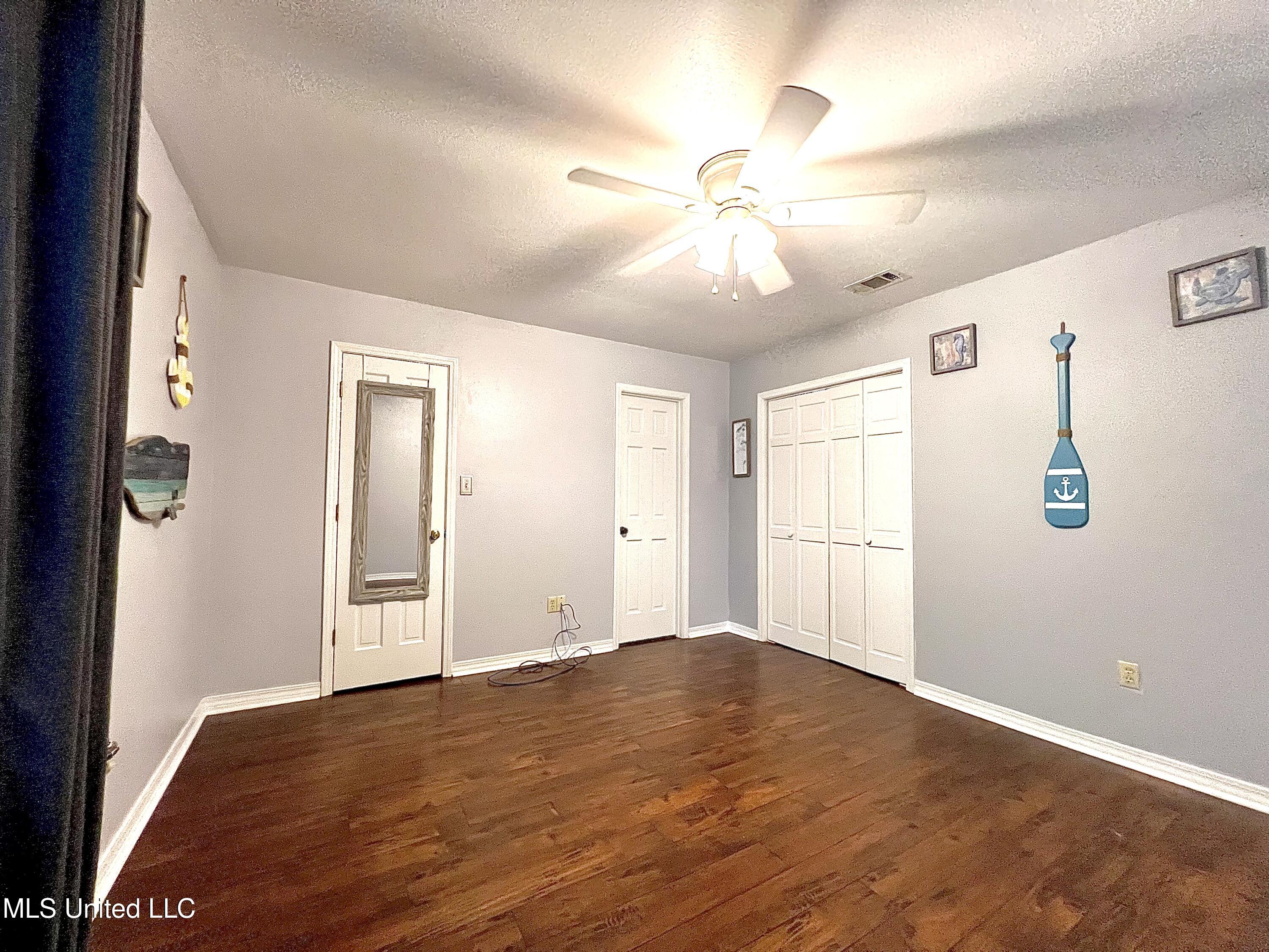 291 Highpoint Drive Property Photo 18