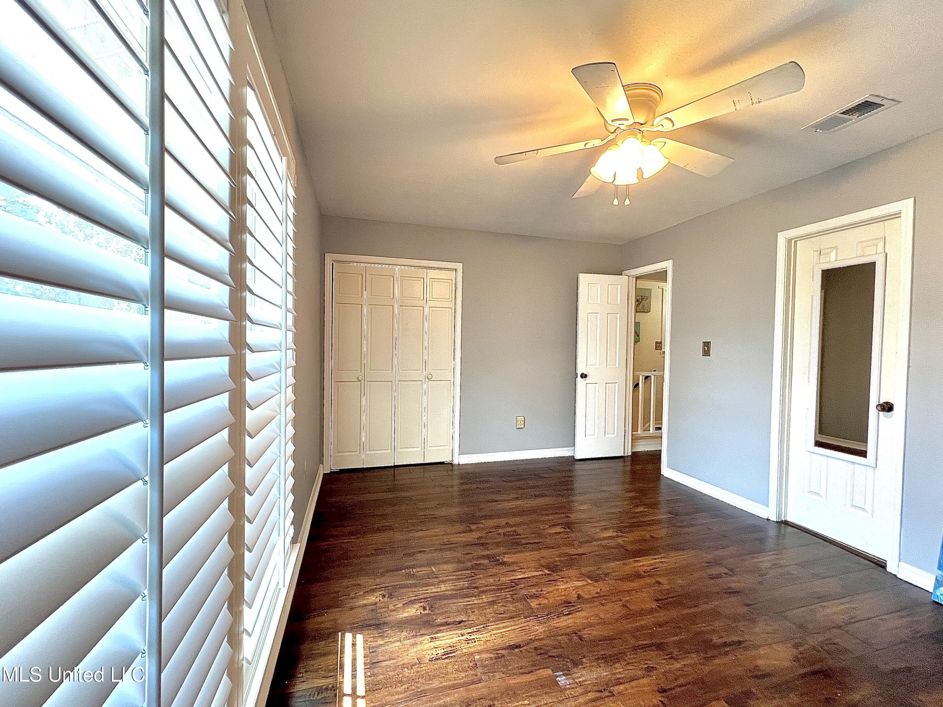 291 Highpoint Drive Property Photo 25
