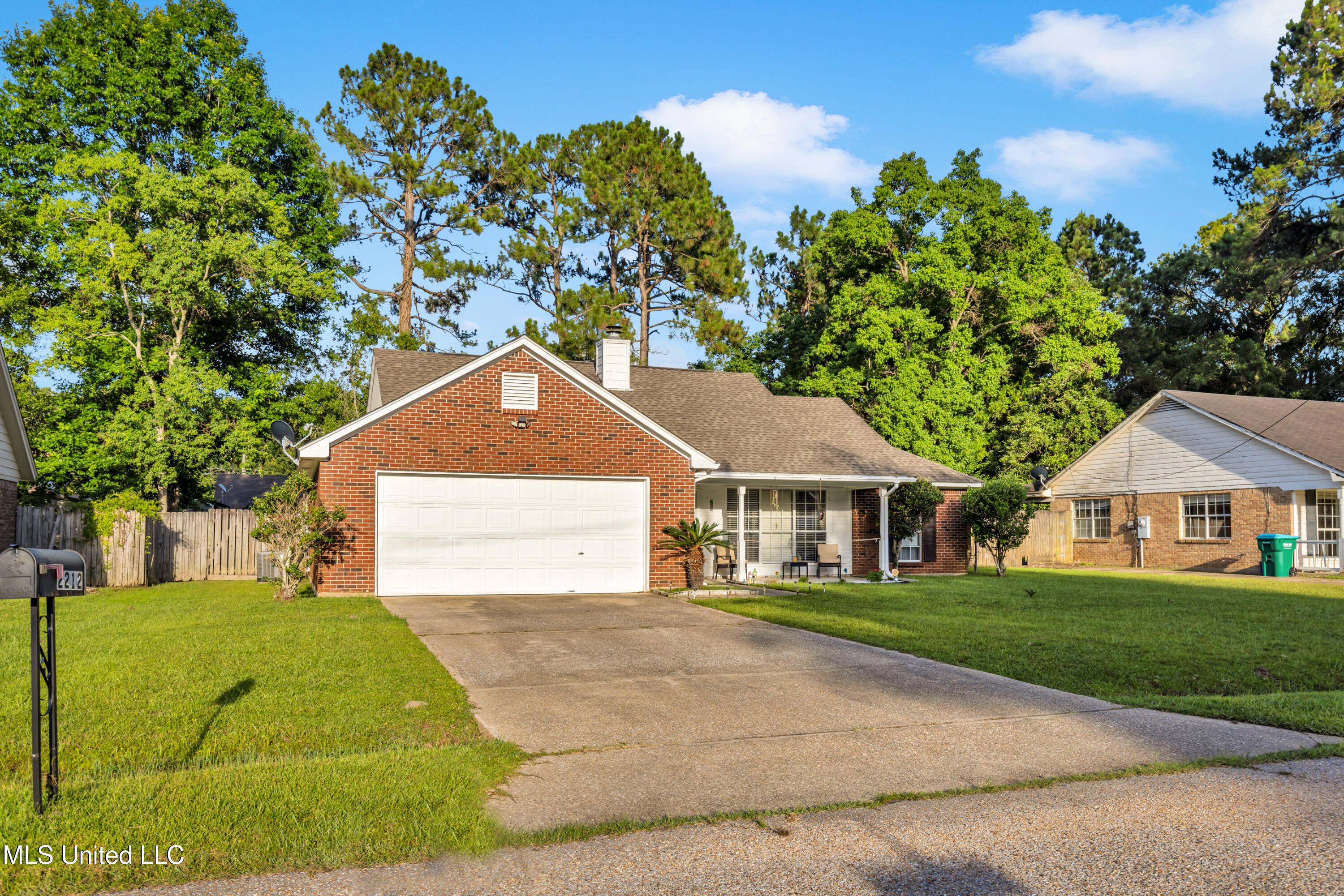 2212 Starfish Road Property Photo 2