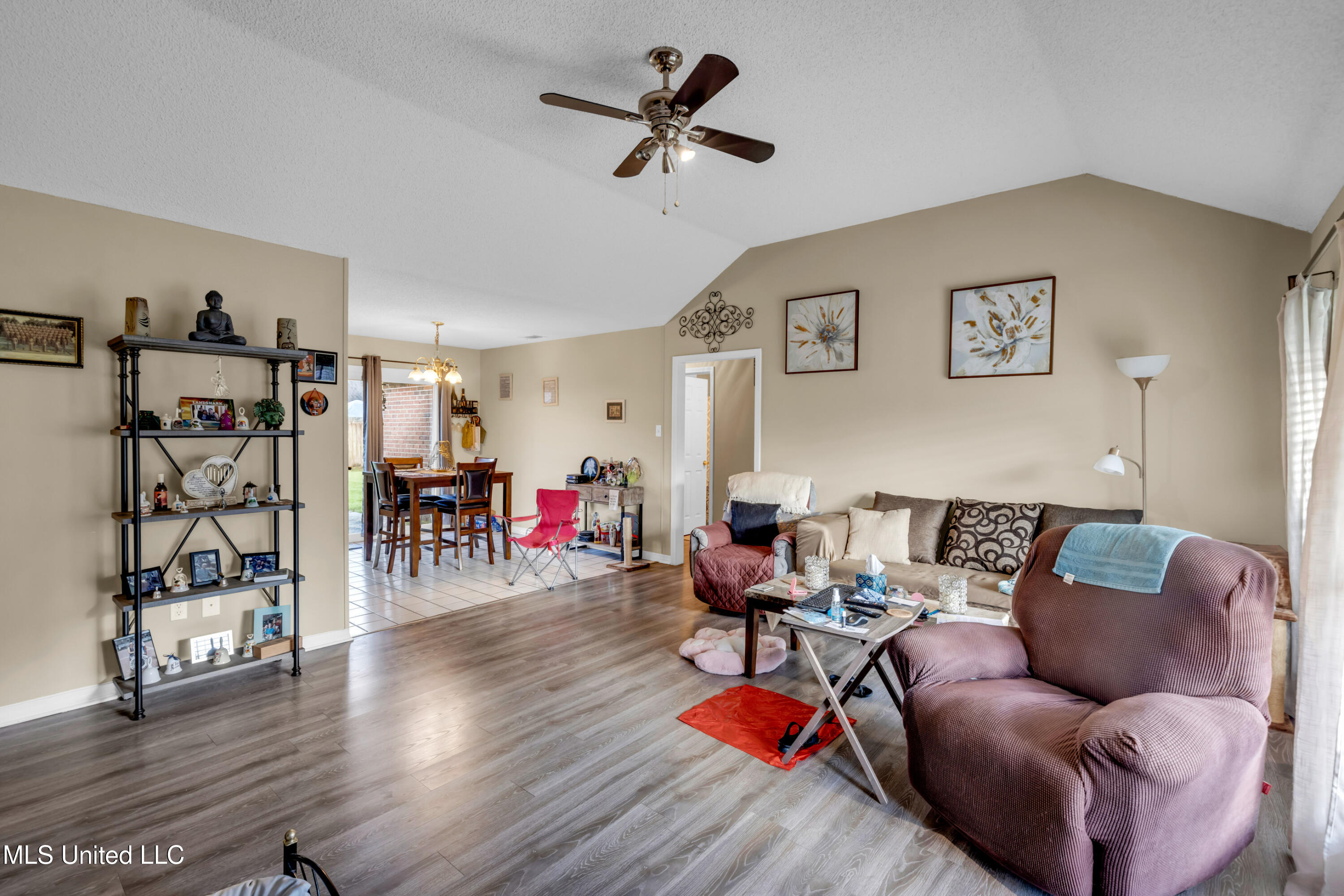 2212 Starfish Road Property Photo 5