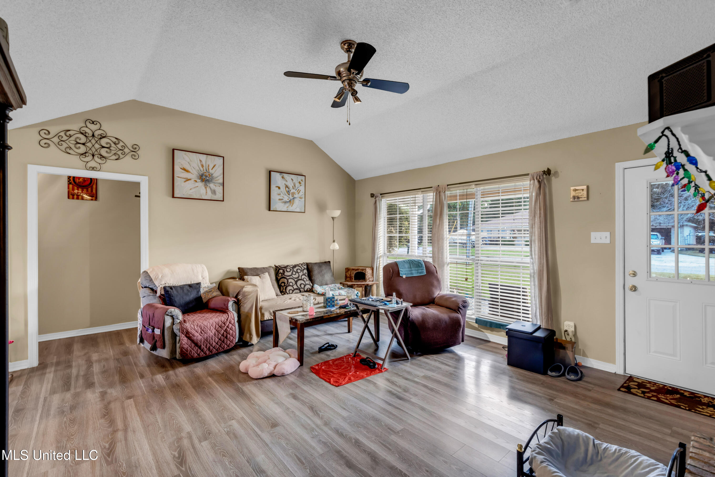 2212 Starfish Road Property Photo 6