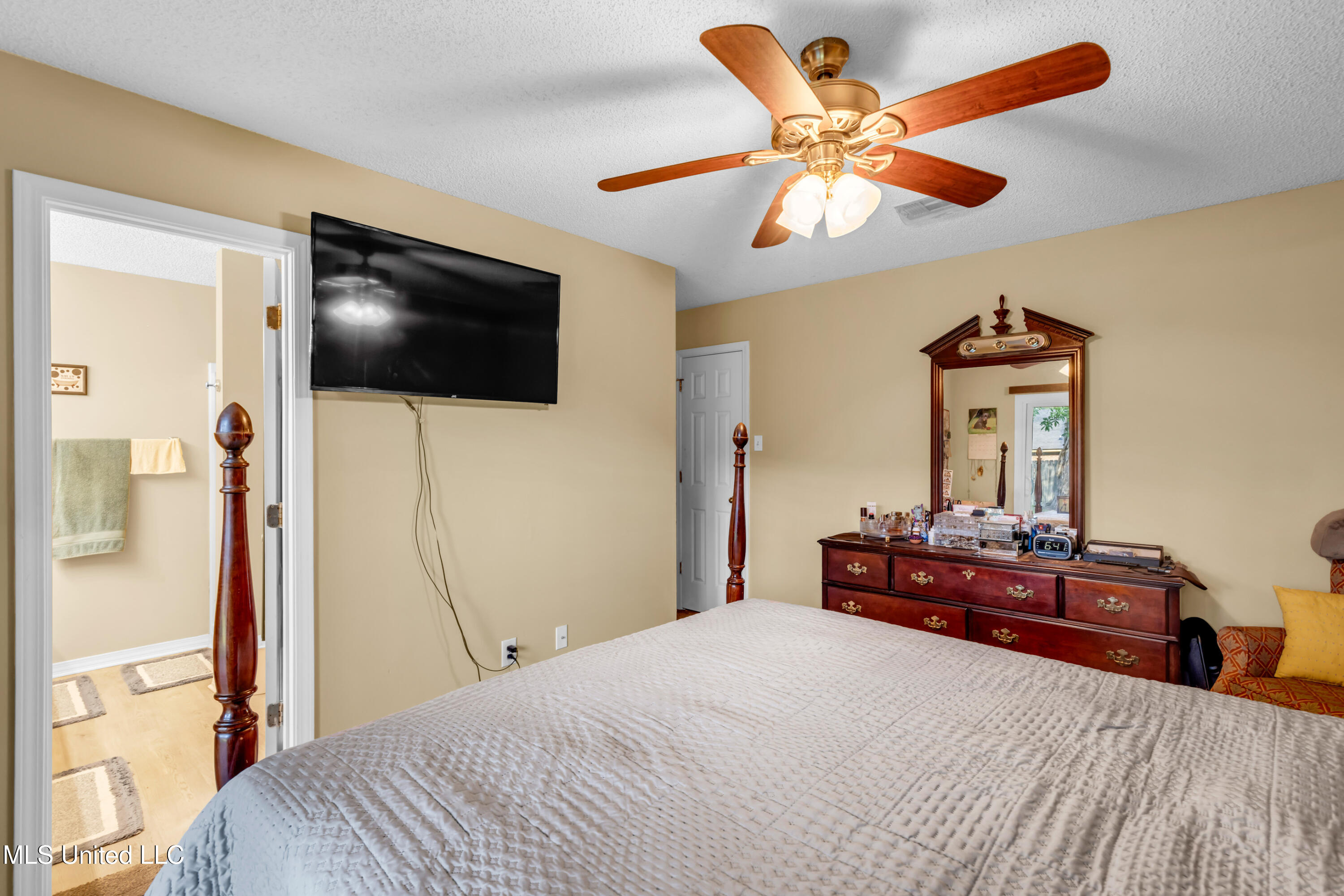 2212 Starfish Road Property Photo 15