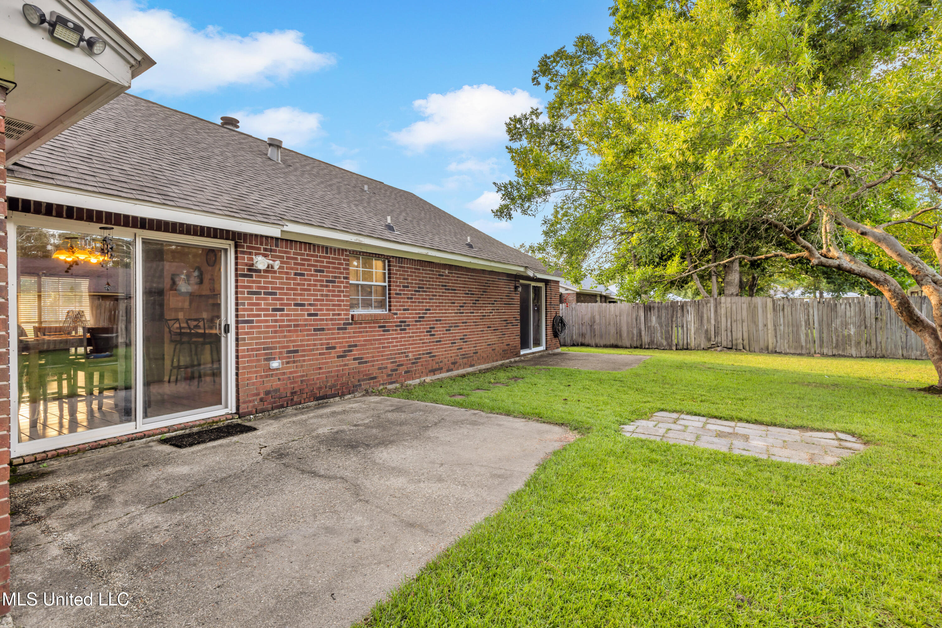 2212 Starfish Road Property Photo 23